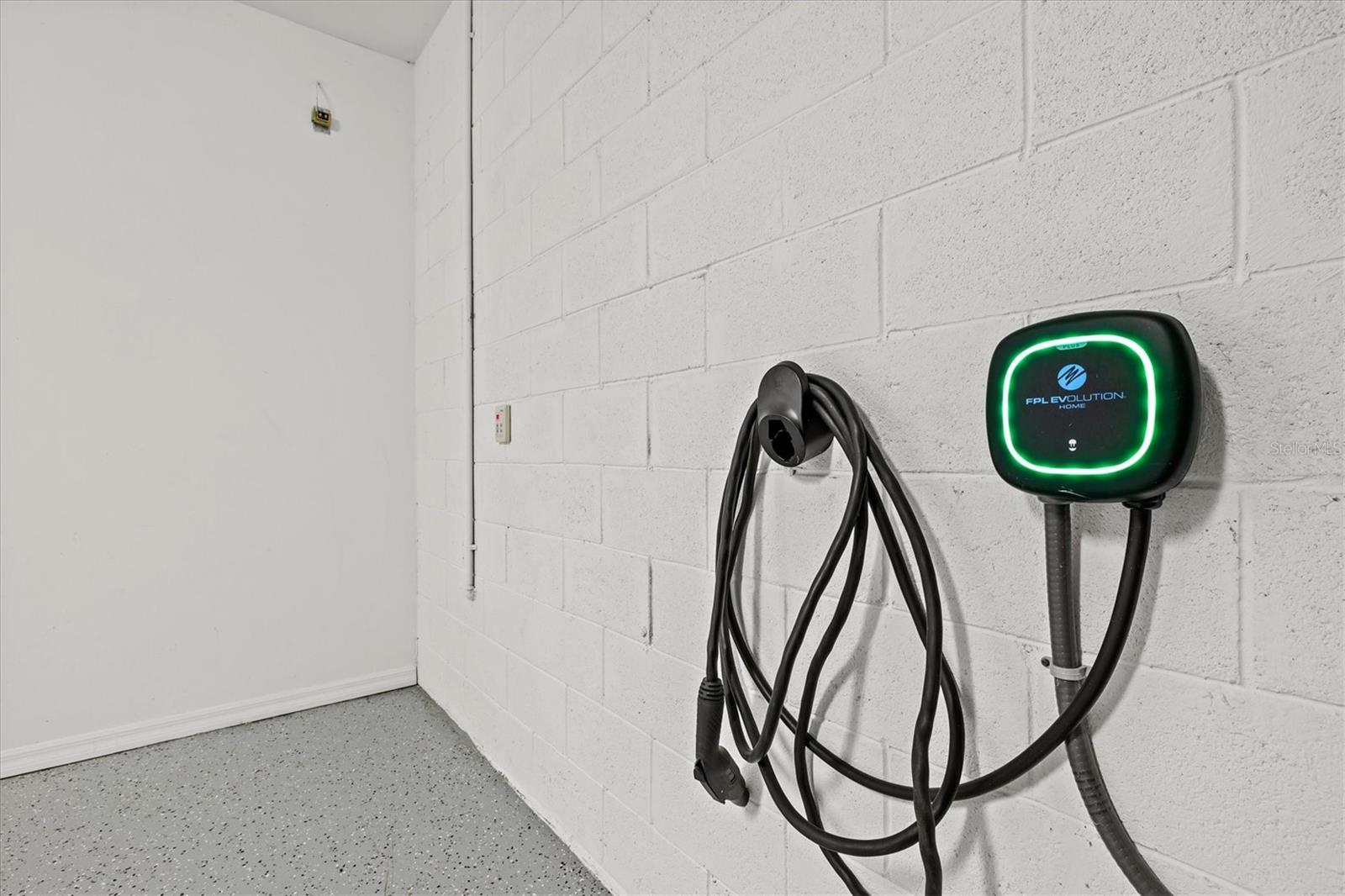 Image 48 of 95 For 6272 Winding Pine Drive