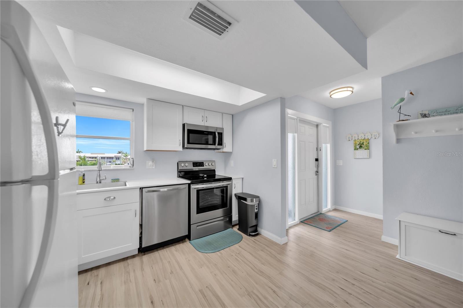 Image 6 of 41 For 1318 Wesley Drive 124b