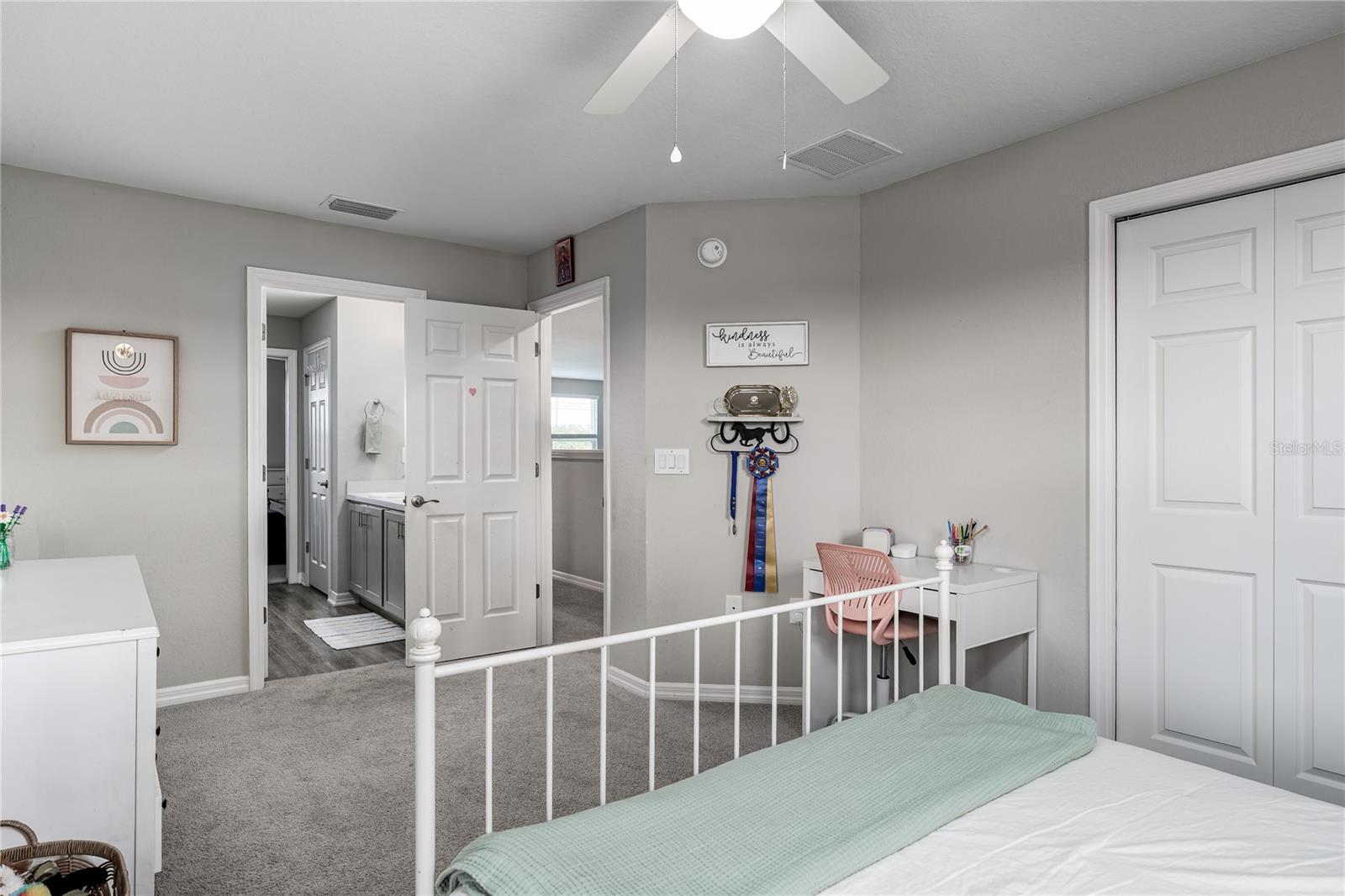 Image 31 of 56 For 16110 67th Court E