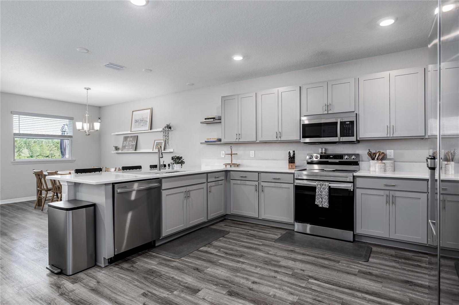 Image 8 of 56 For 16110 67th Court E