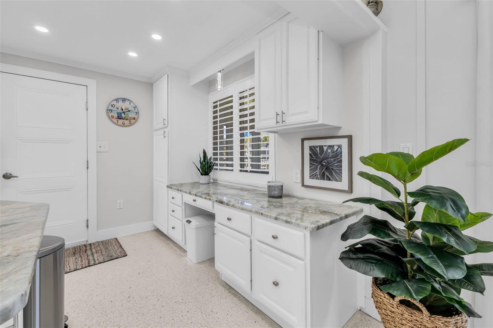 Image 19 of 70 For 24240 Henry Morgan Blvd