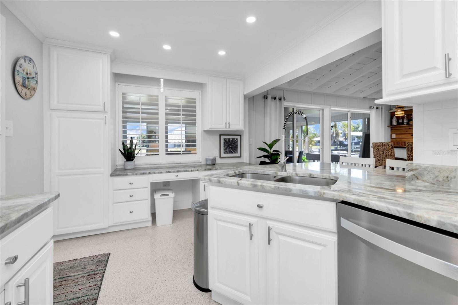 Image 23 of 70 For 24240 Henry Morgan Blvd