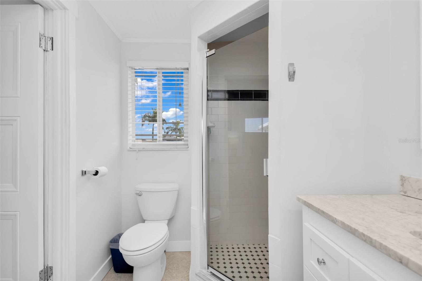 Image 32 of 70 For 24240 Henry Morgan Blvd