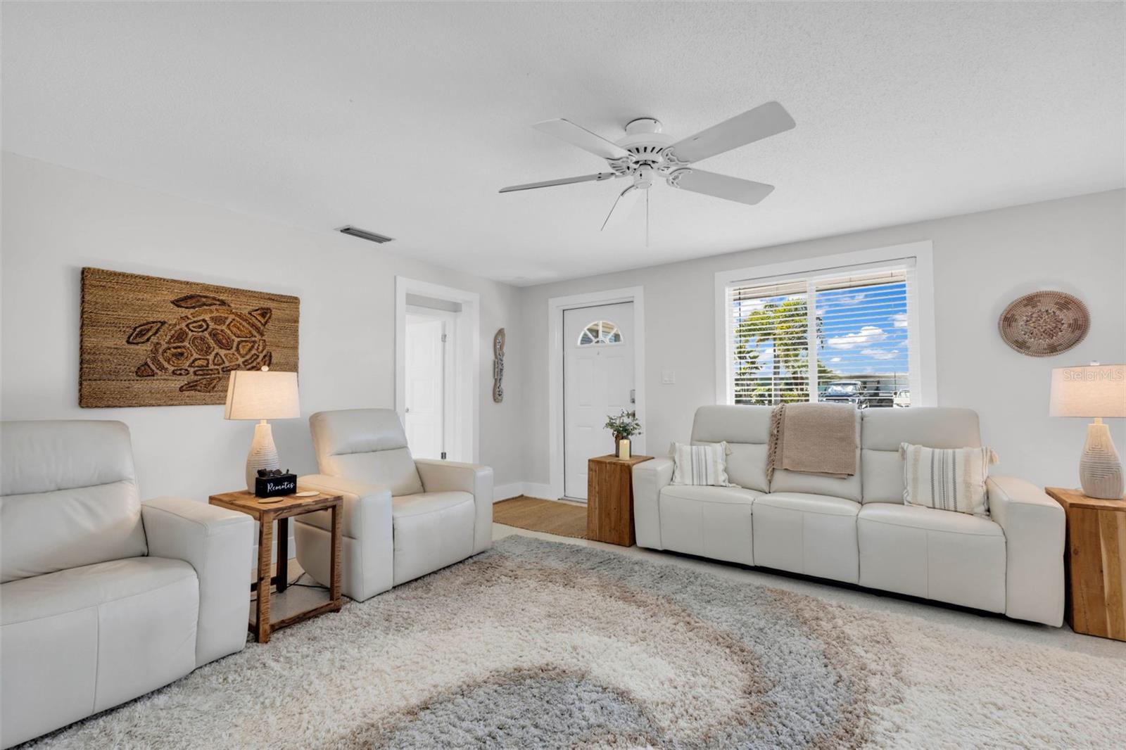 Image 9 of 70 For 24240 Henry Morgan Blvd