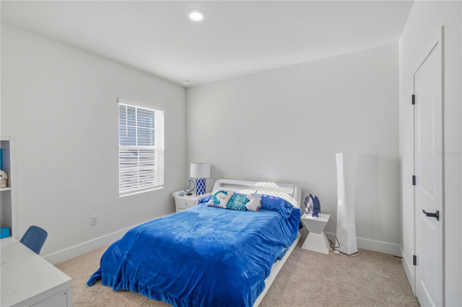 Image 13 of 17 For 11742 Full Moon Loop