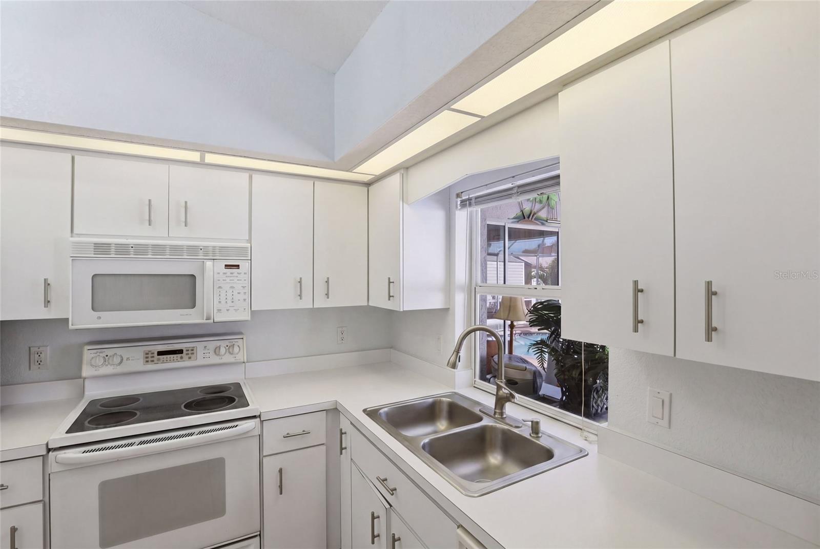 Image 15 of 40 For 3401 Moravia Avenue