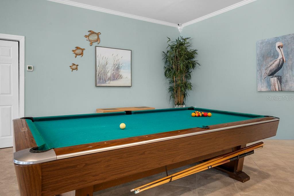 Image 32 of 51 For 600 Sutton Place B302