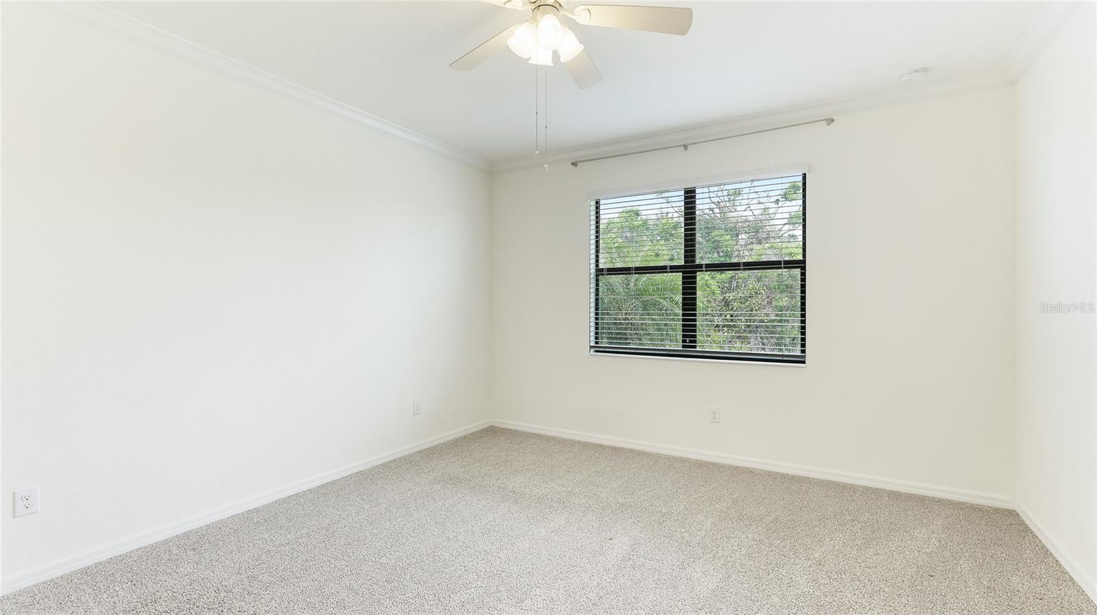 Image 12 of 48 For 17311 Blue Ridge Place