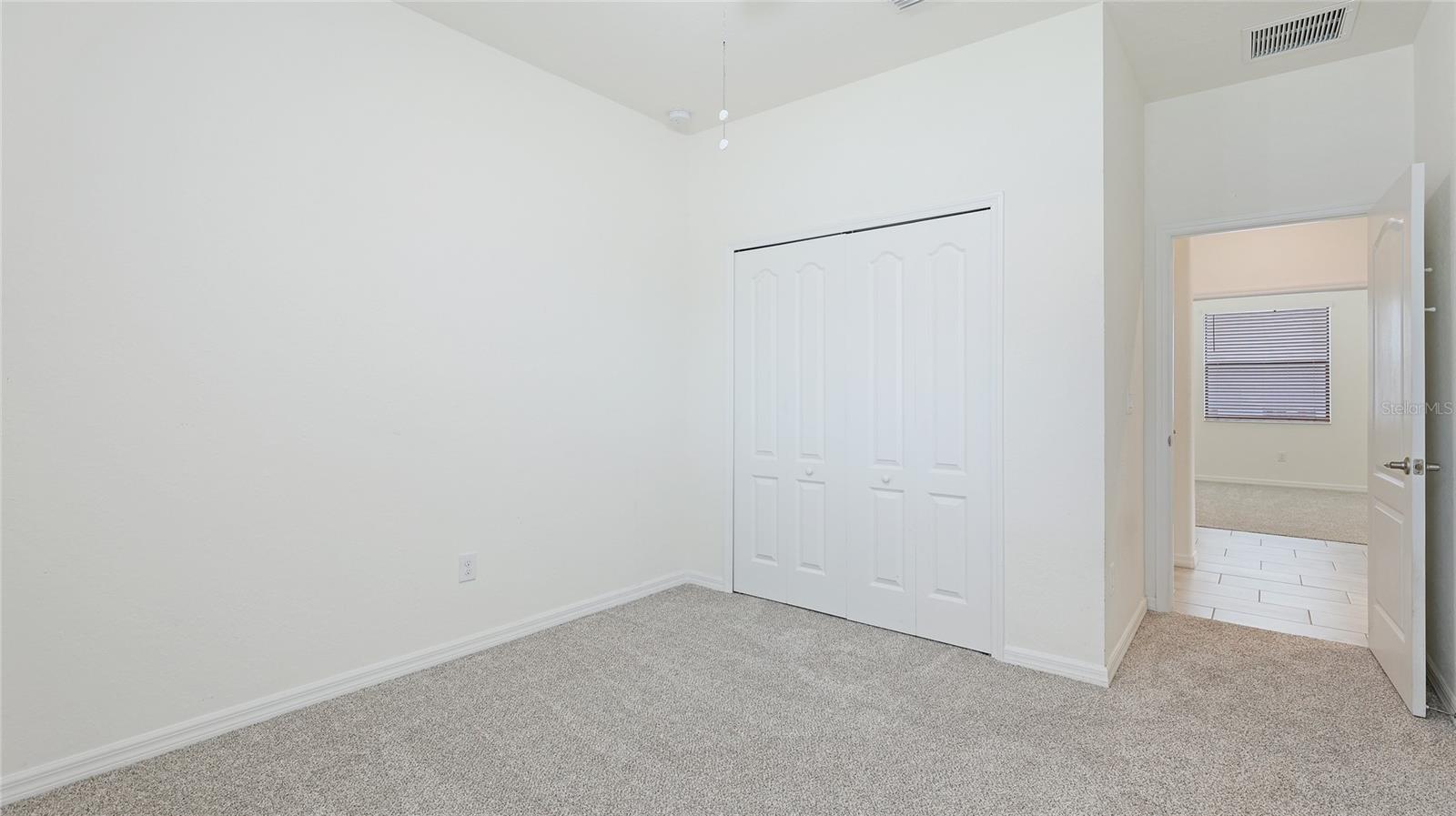 Image 20 of 48 For 17311 Blue Ridge Place