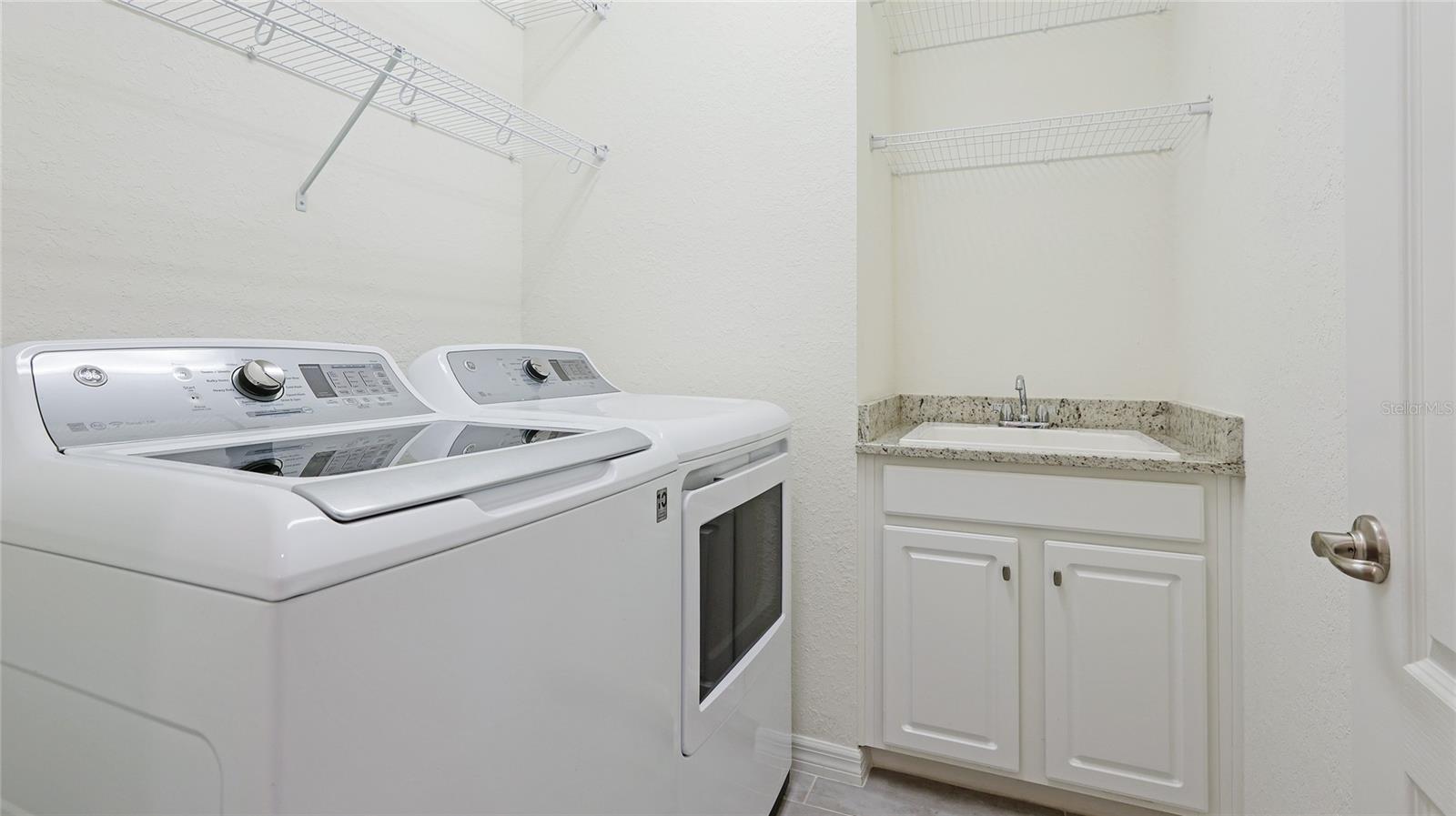 Image 29 of 48 For 17311 Blue Ridge Place