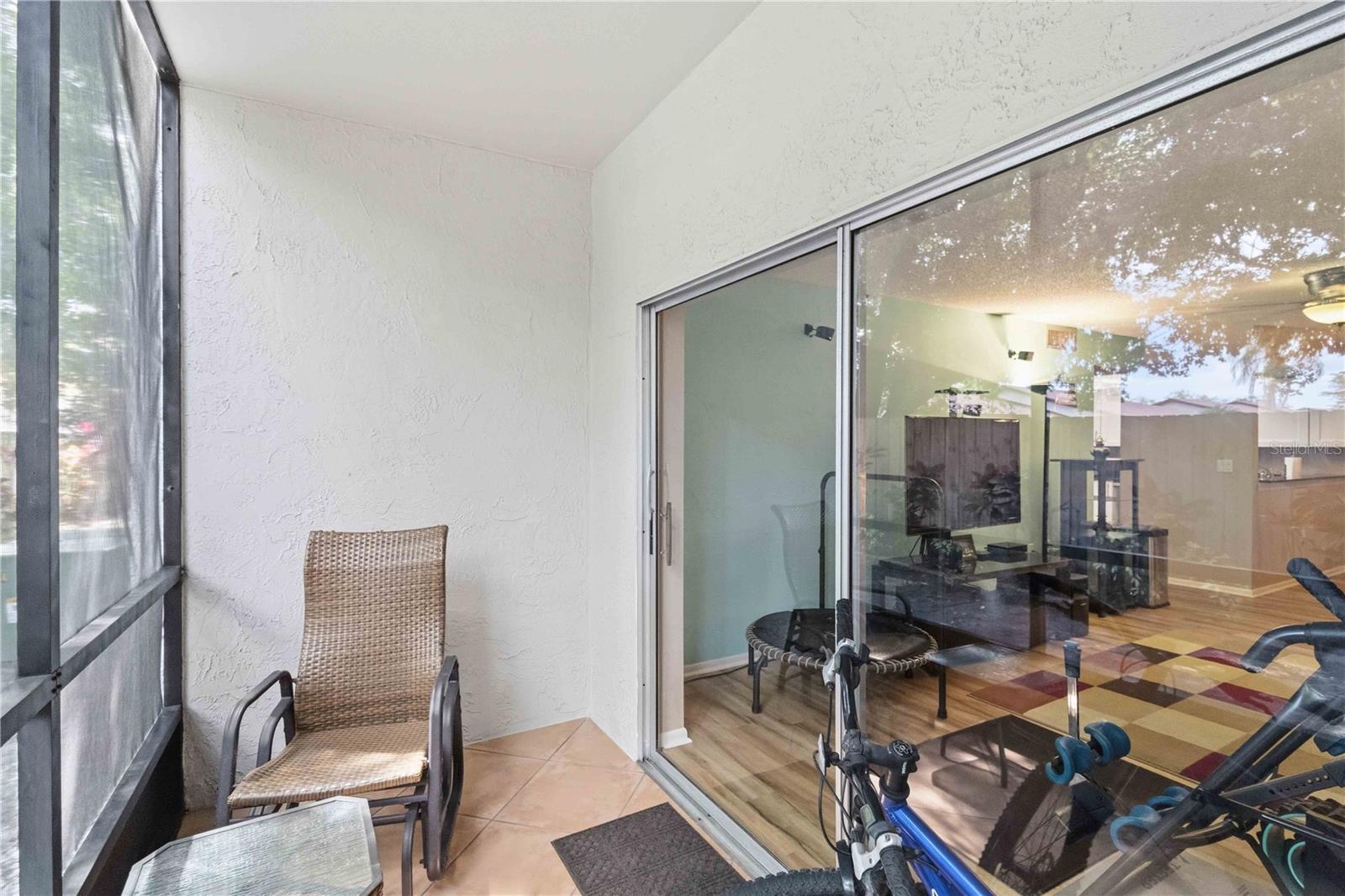 Image 14 of 23 For 3281 Beneva Road 104