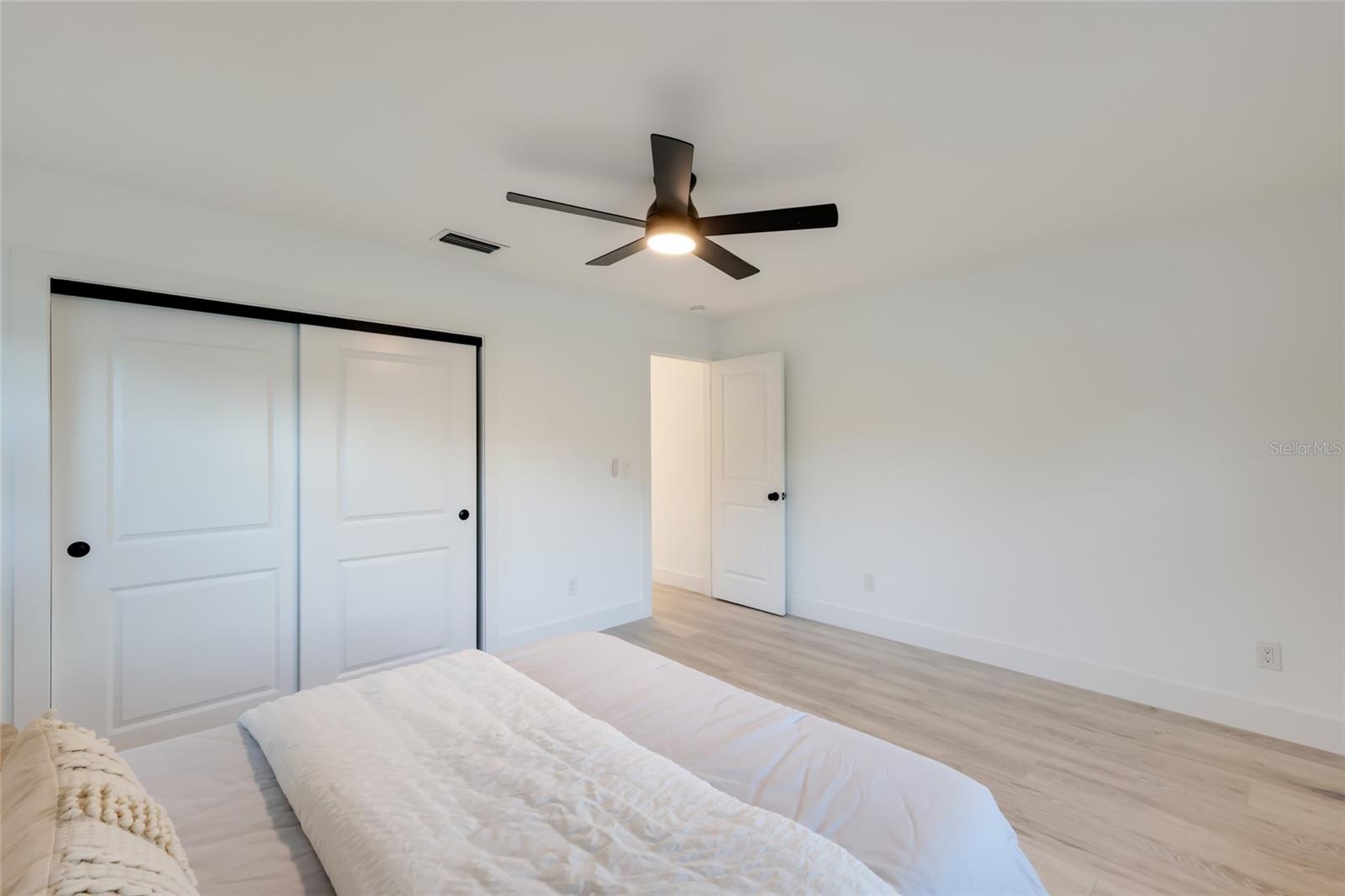 Image 20 of 42 For 120 43rd Street Nw