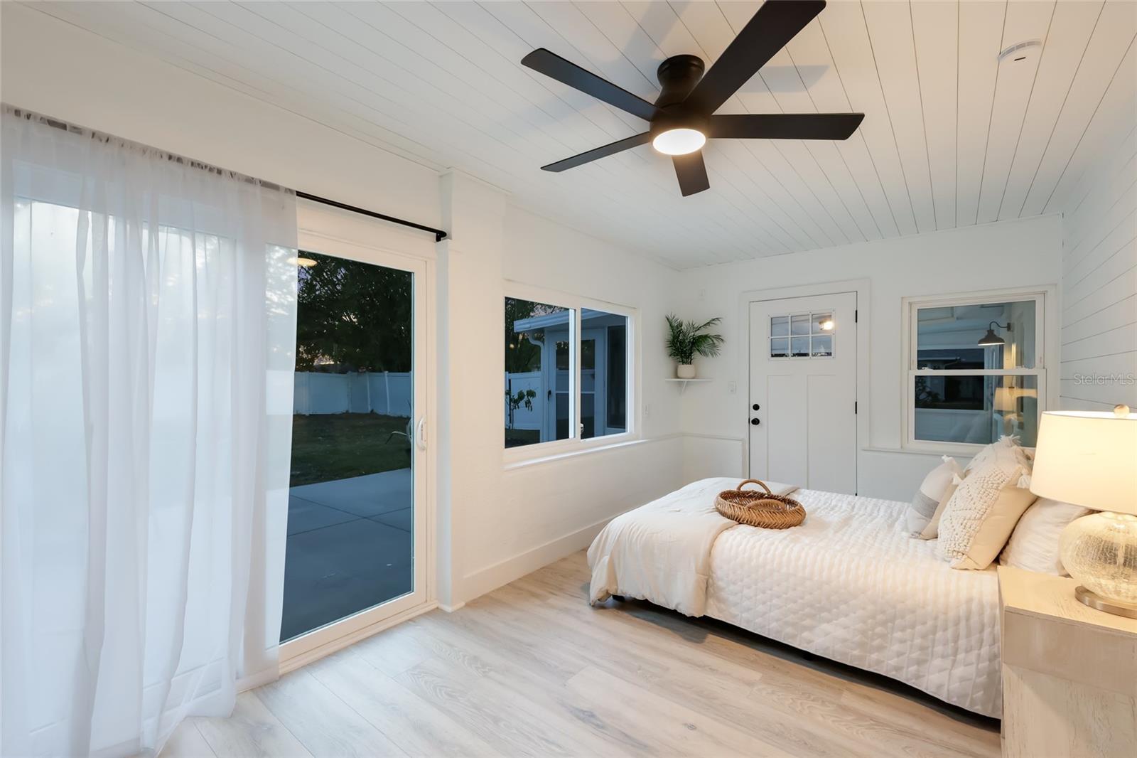 Image 24 of 42 For 120 43rd Street Nw