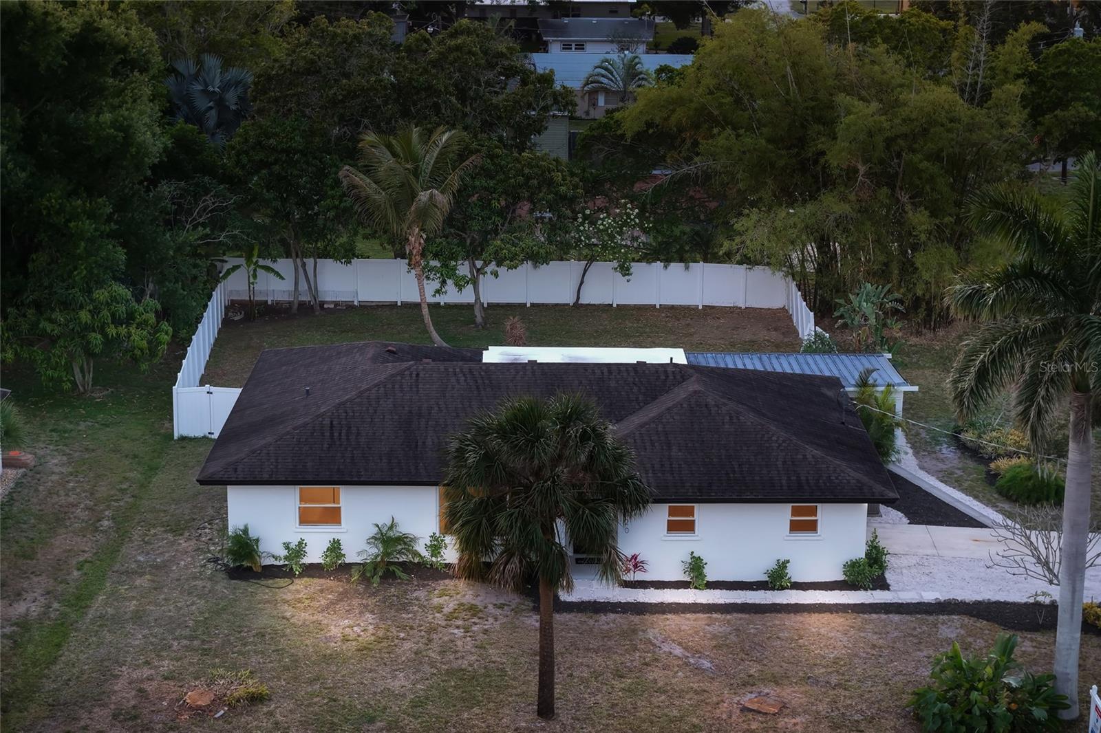 Image 3 of 42 For 120 43rd Street Nw