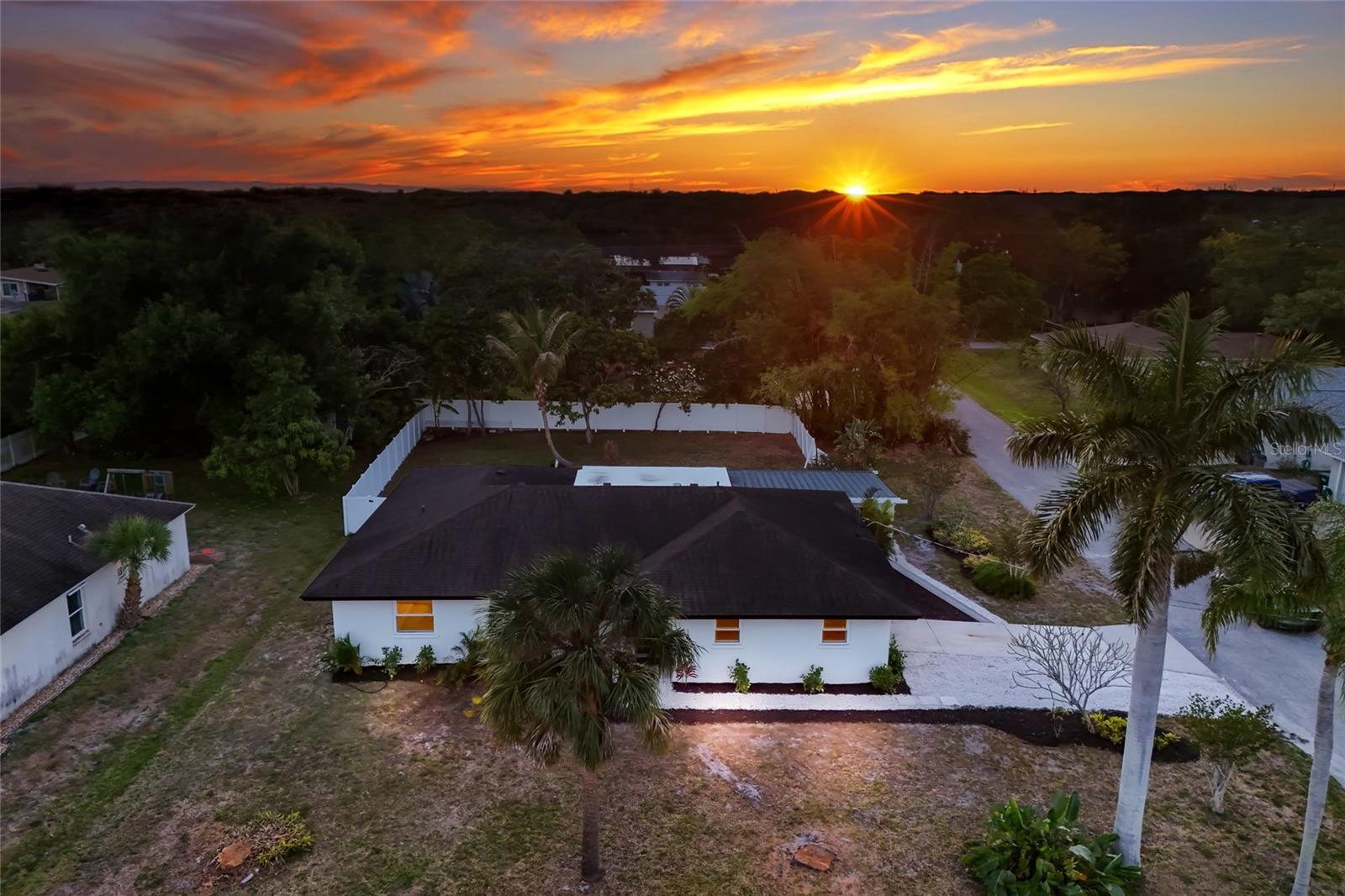 Image 31 of 42 For 120 43rd Street Nw