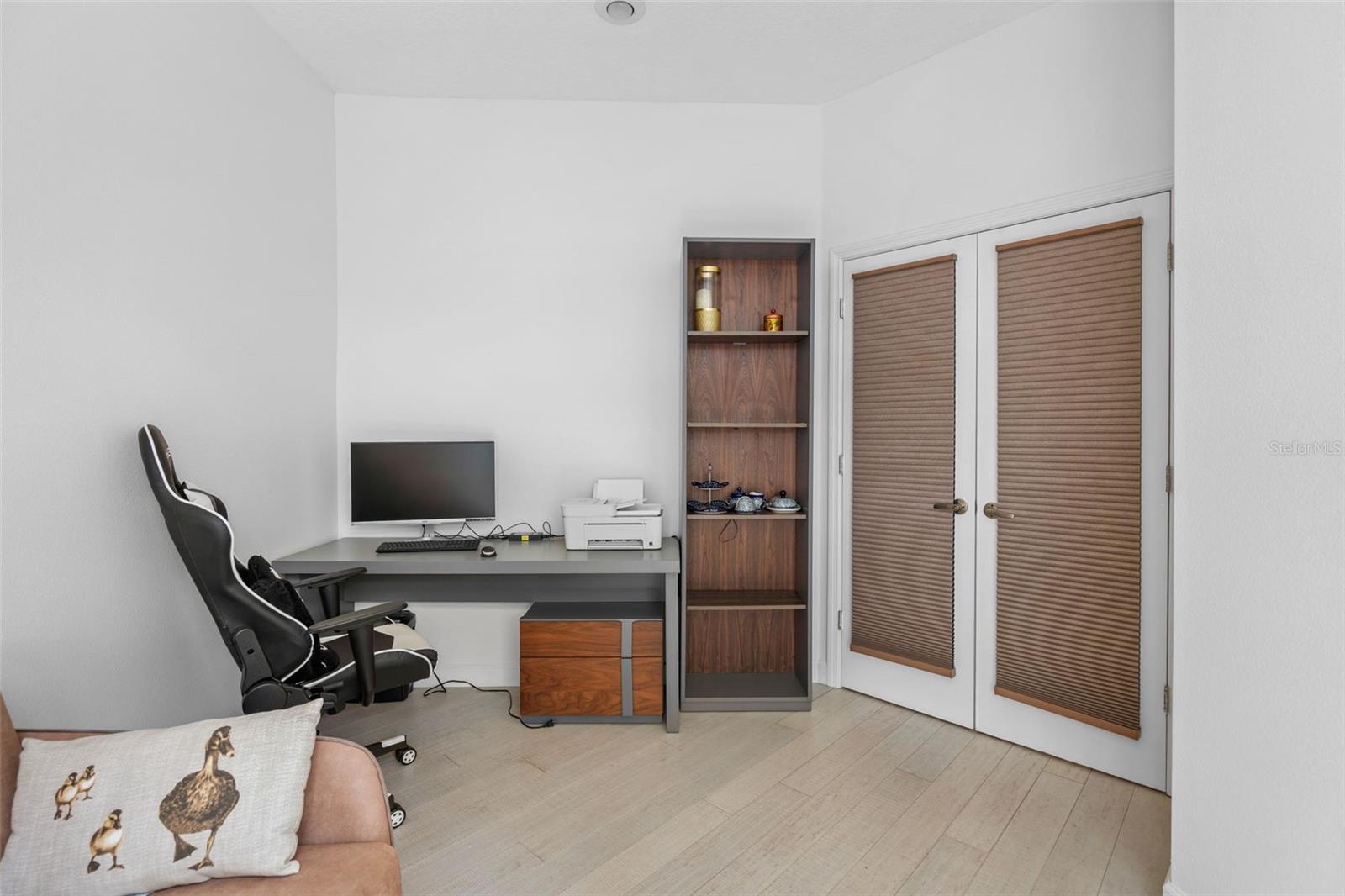 Image 25 of 43 For 4334 Marcott Circle