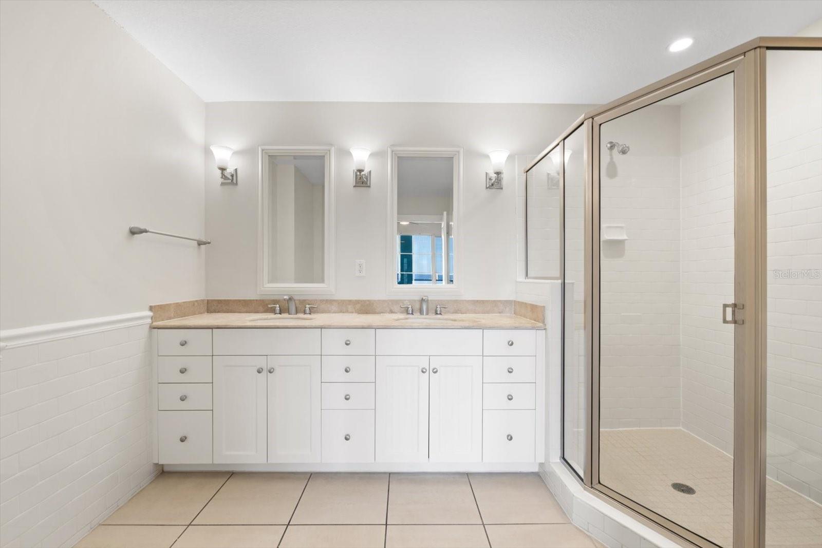 Image 20 of 40 For 536 Bahia Beach Boulevard 401a