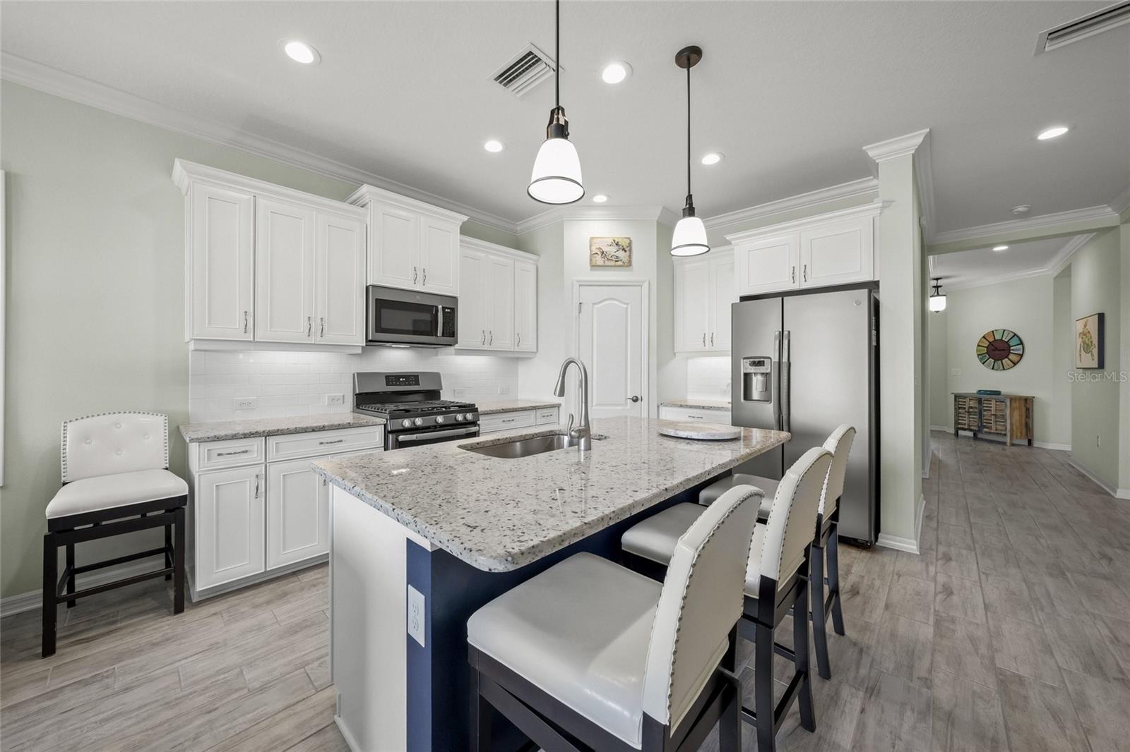 Image 19 of 60 For 215 Cassano Drive