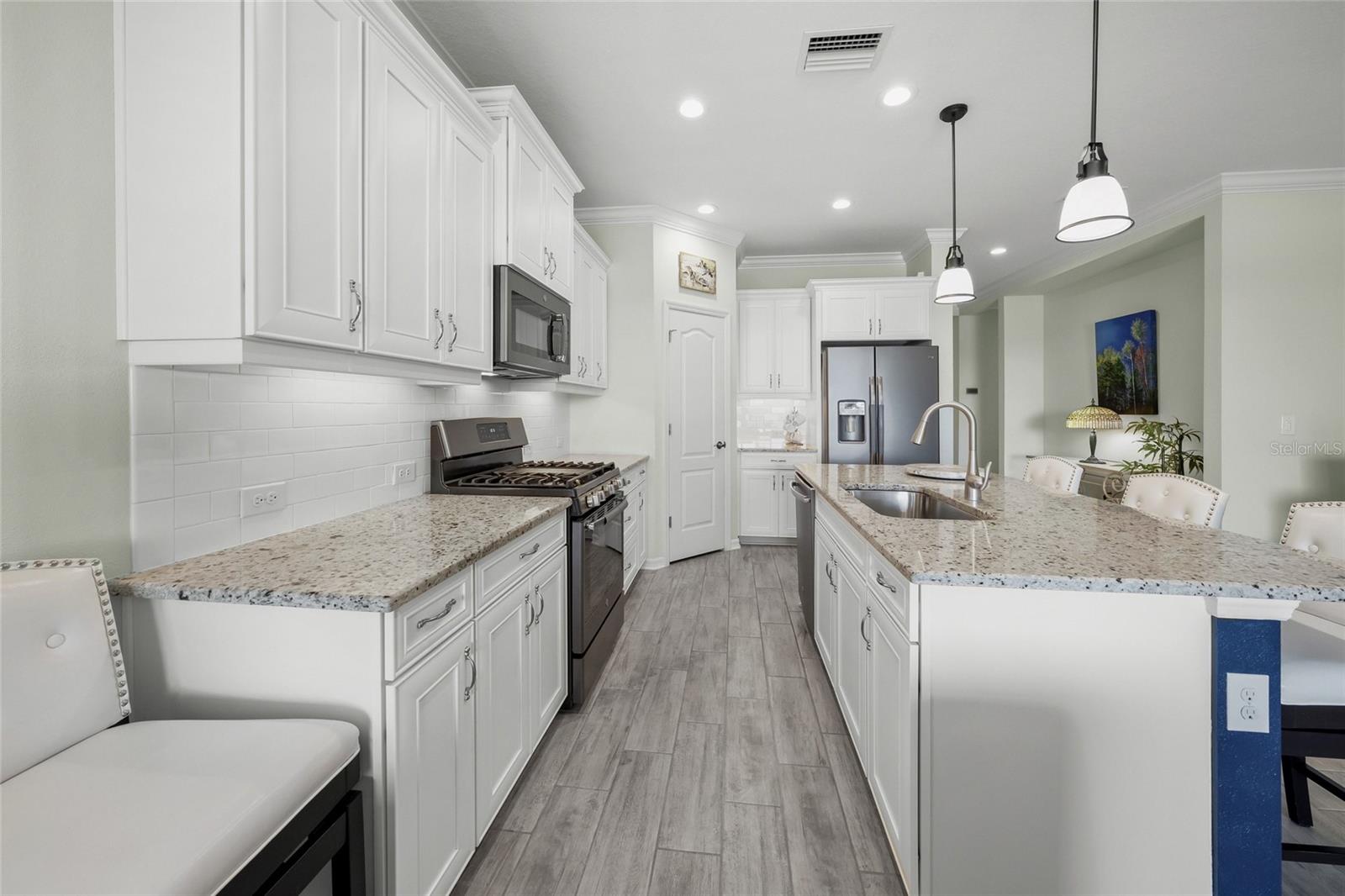 Image 21 of 60 For 215 Cassano Drive