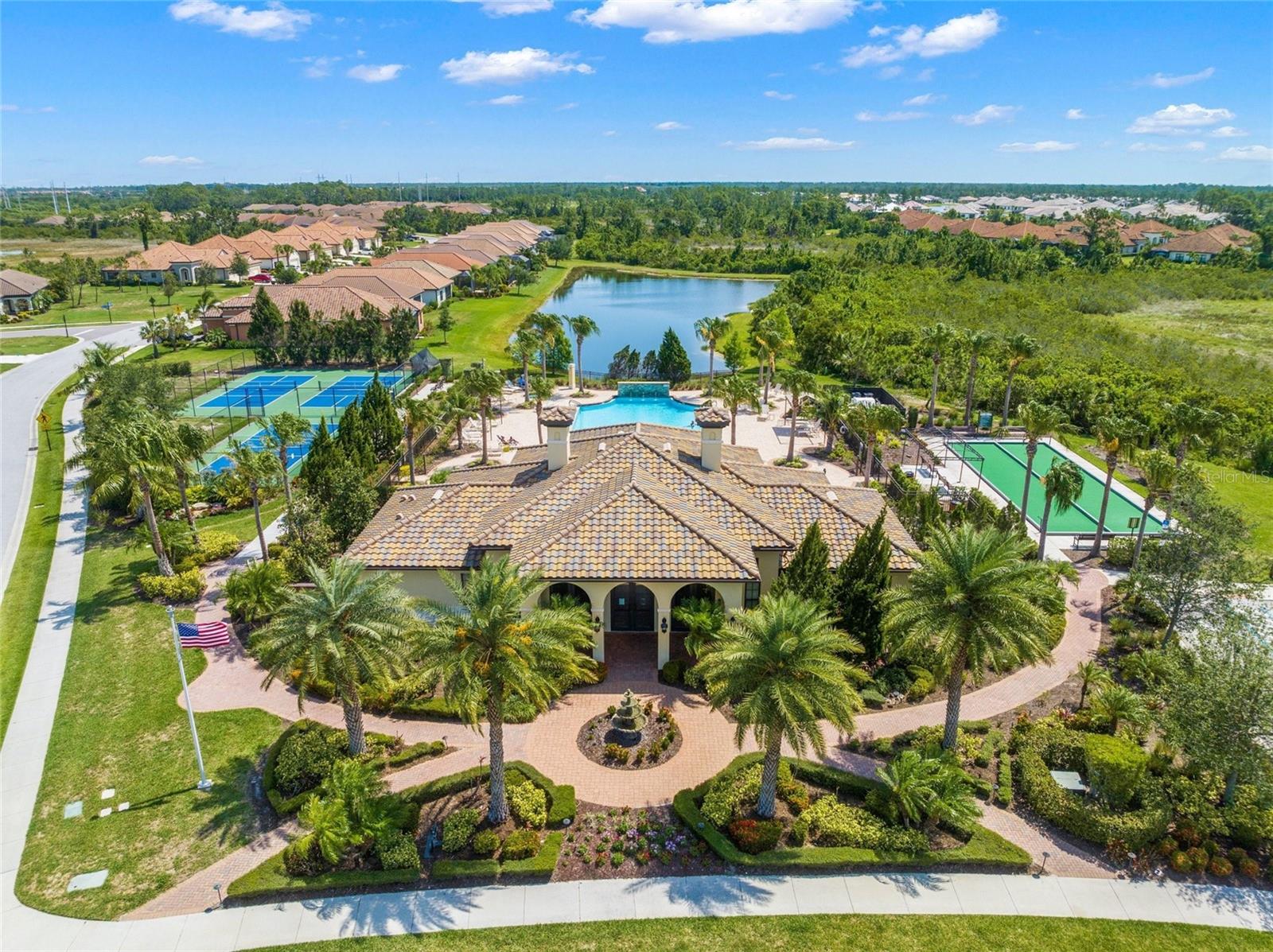 Image 43 of 60 For 215 Cassano Drive