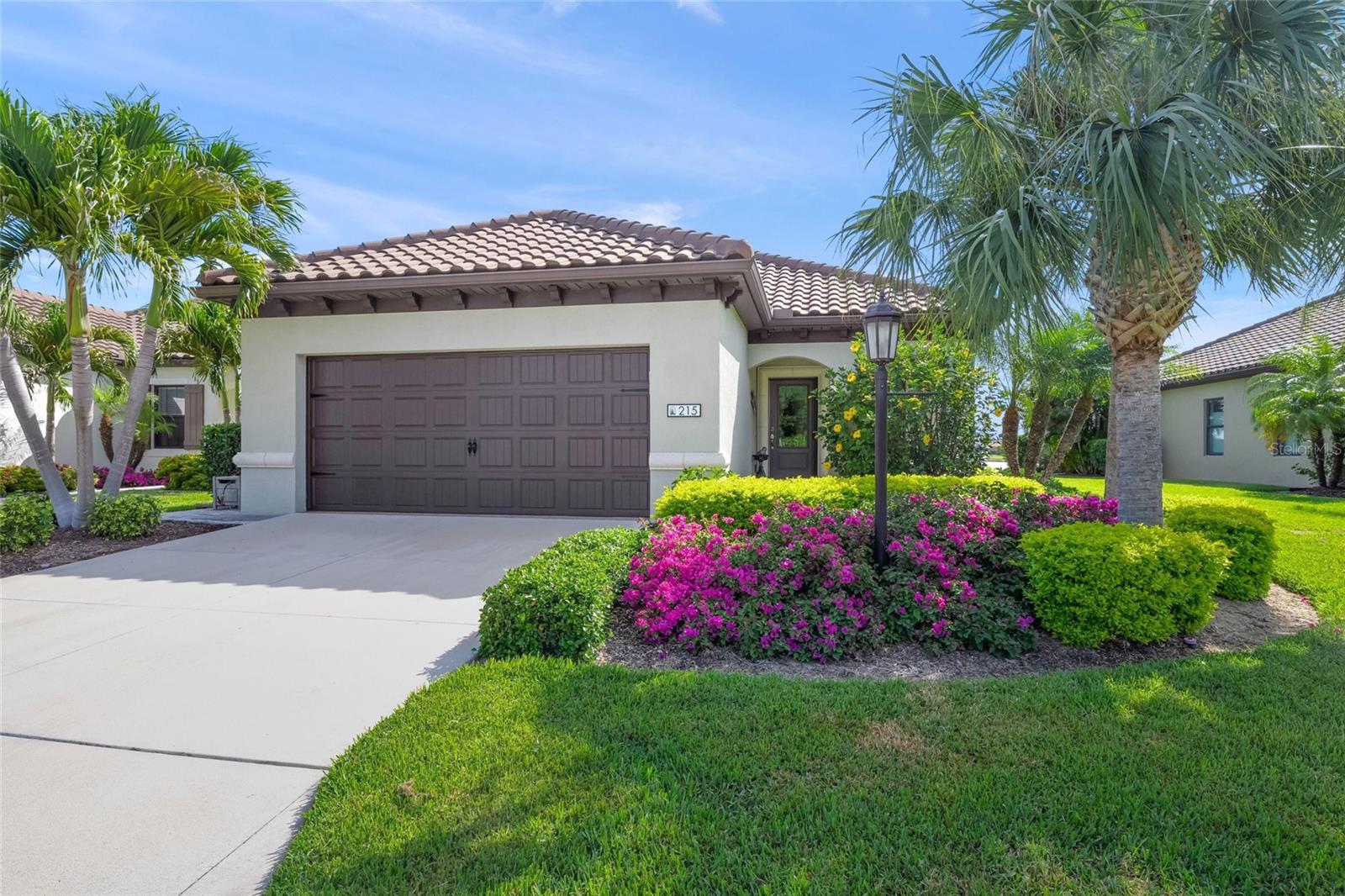 Image 7 of 60 For 215 Cassano Drive