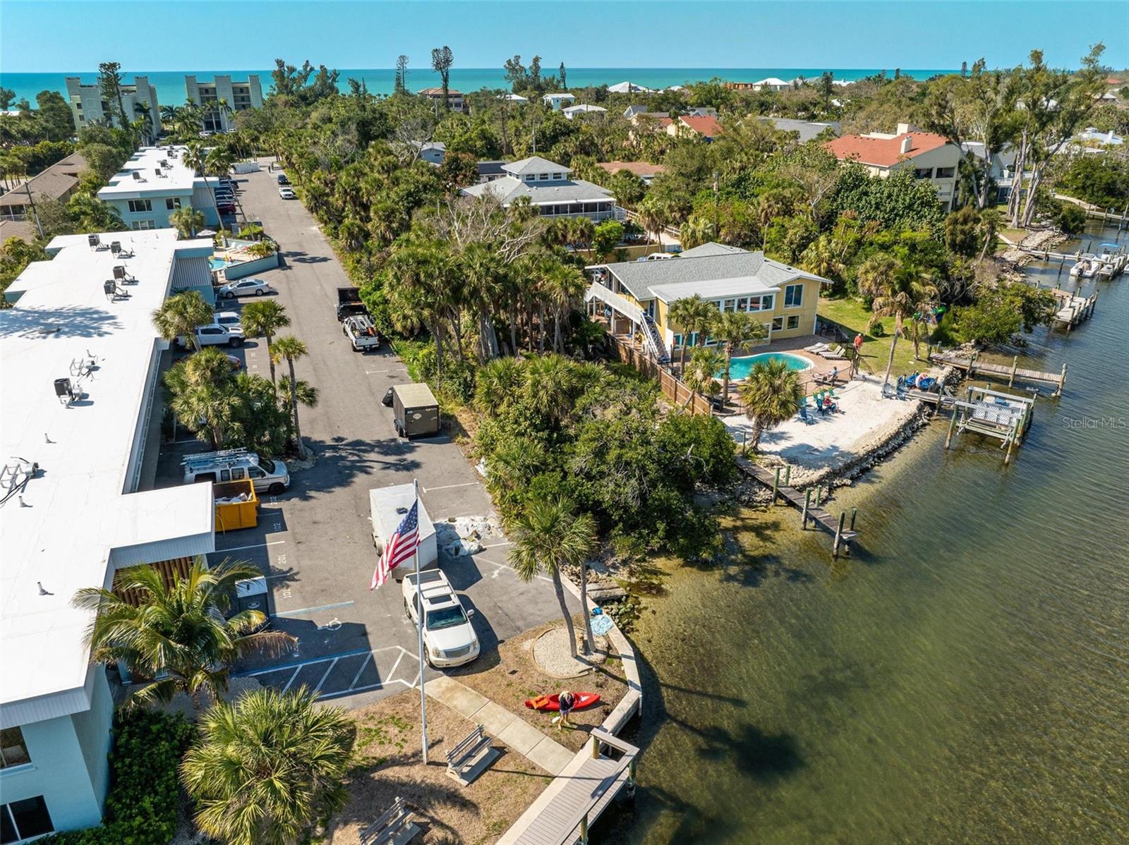 Image 16 of 22 For 5065 Beach Road