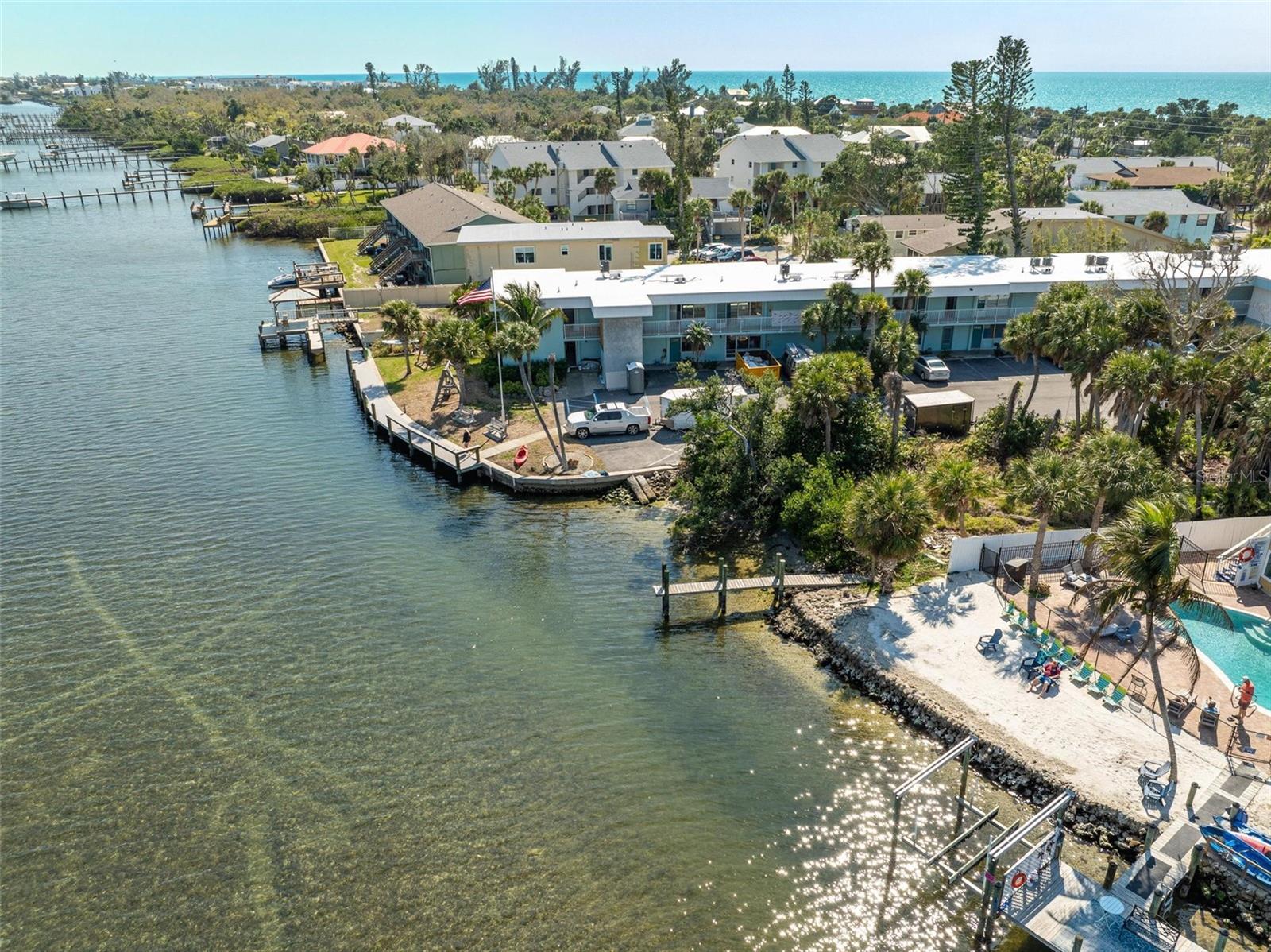 Image 17 of 22 For 5065 Beach Road