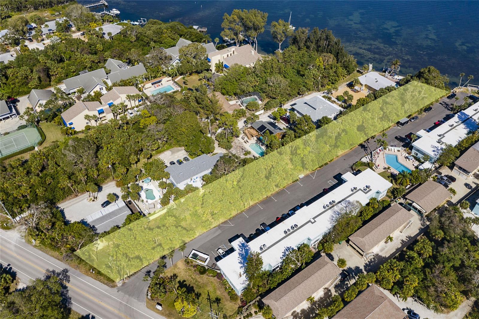 Image 20 of 22 For 5065 Beach Road