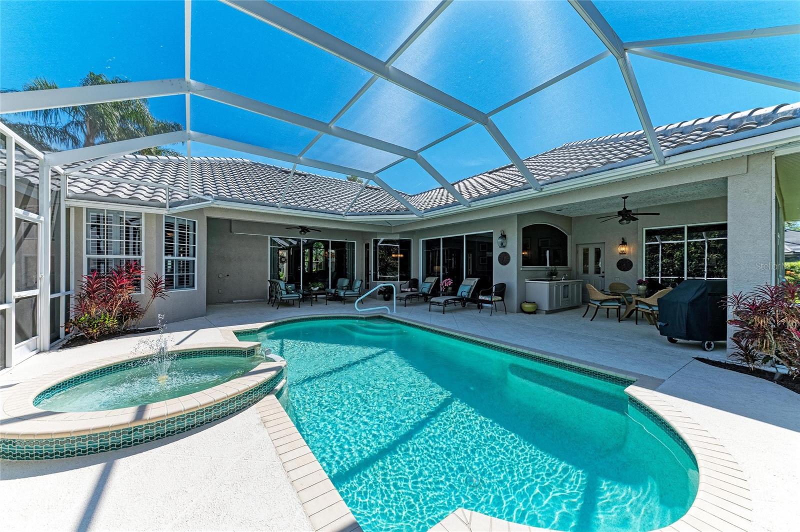 Image 47 of 79 For 8118 Waterview Boulevard