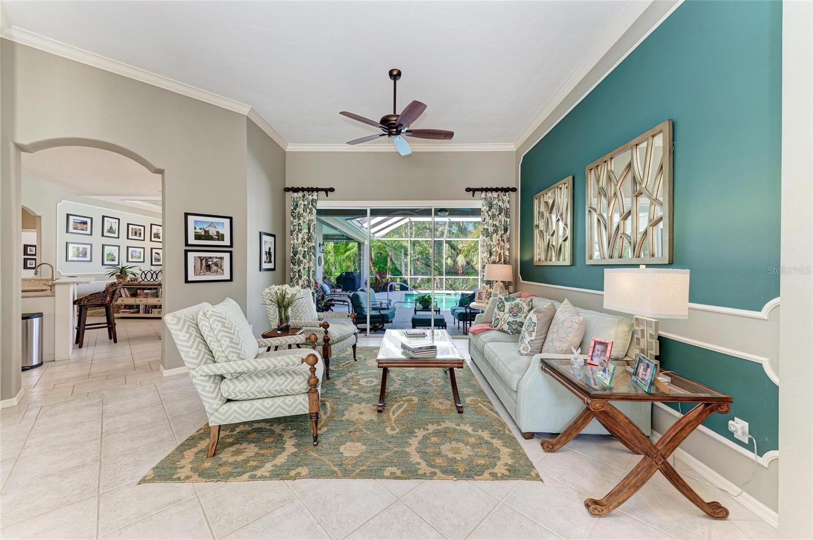 Image 6 of 79 For 8118 Waterview Boulevard