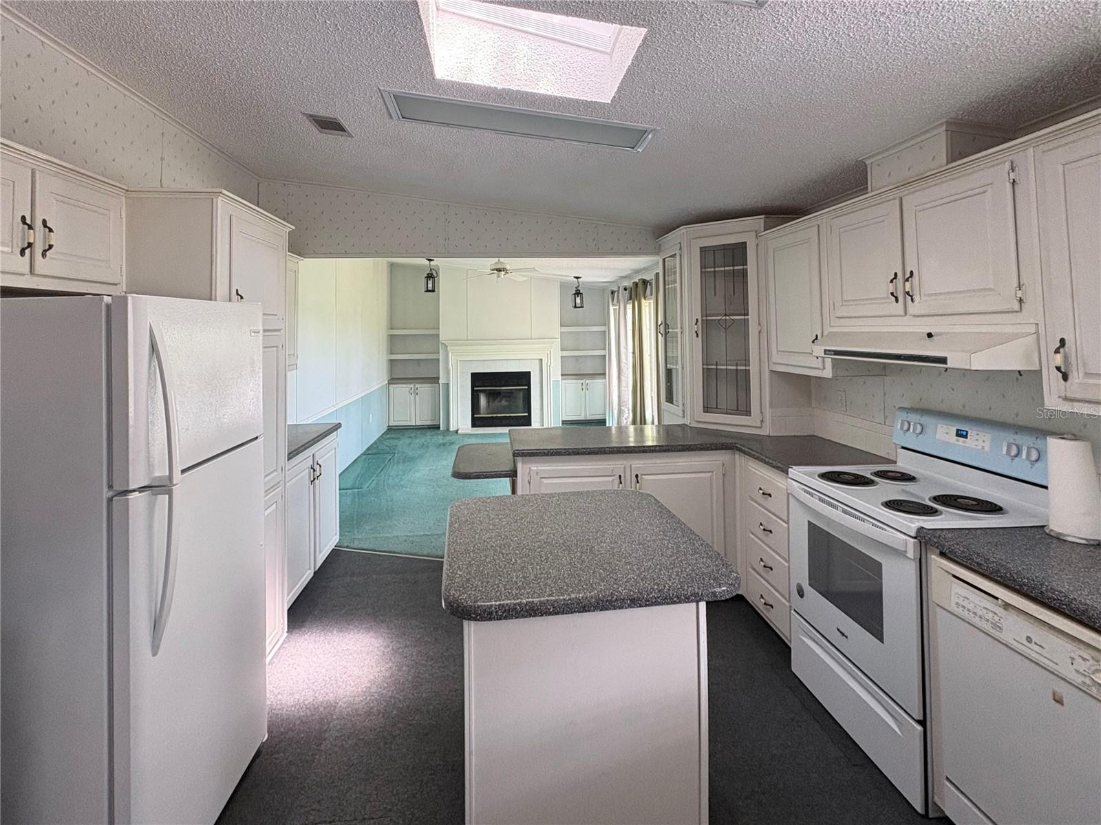 Image 5 of 30 For 1783 Summerall Road