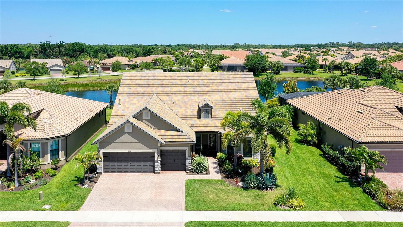 Details for 11176 Roseate Court, SARASOTA, FL 34238