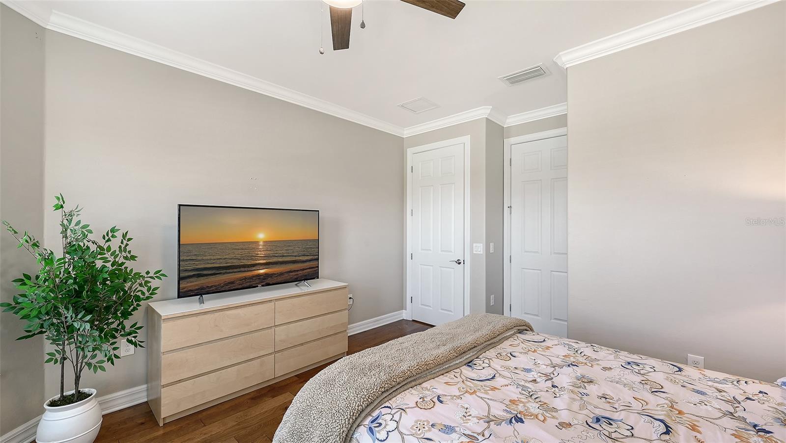 Image 28 of 61 For 11176 Roseate Court