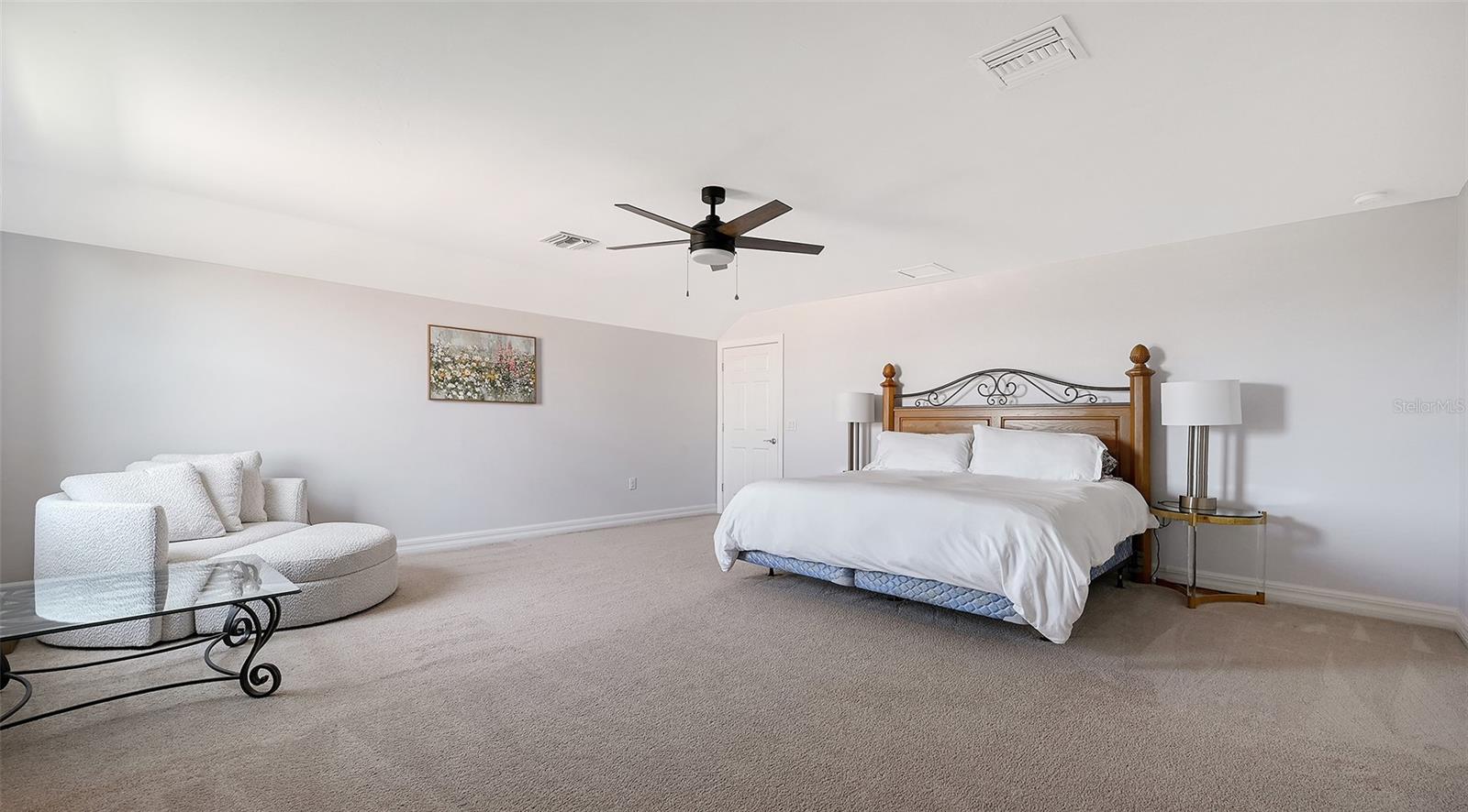 Image 37 of 61 For 11176 Roseate Court