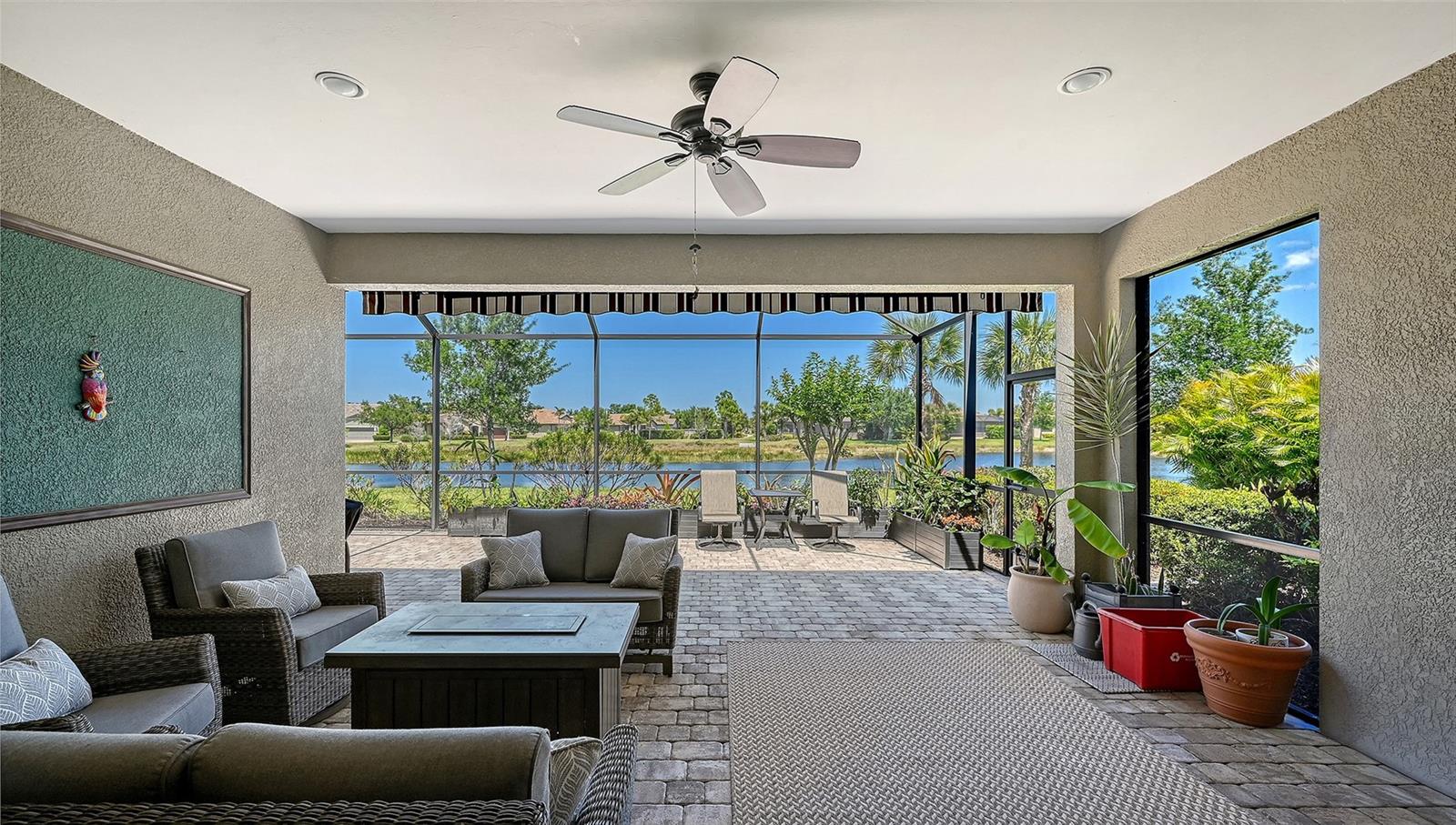 Image 39 of 61 For 11176 Roseate Court