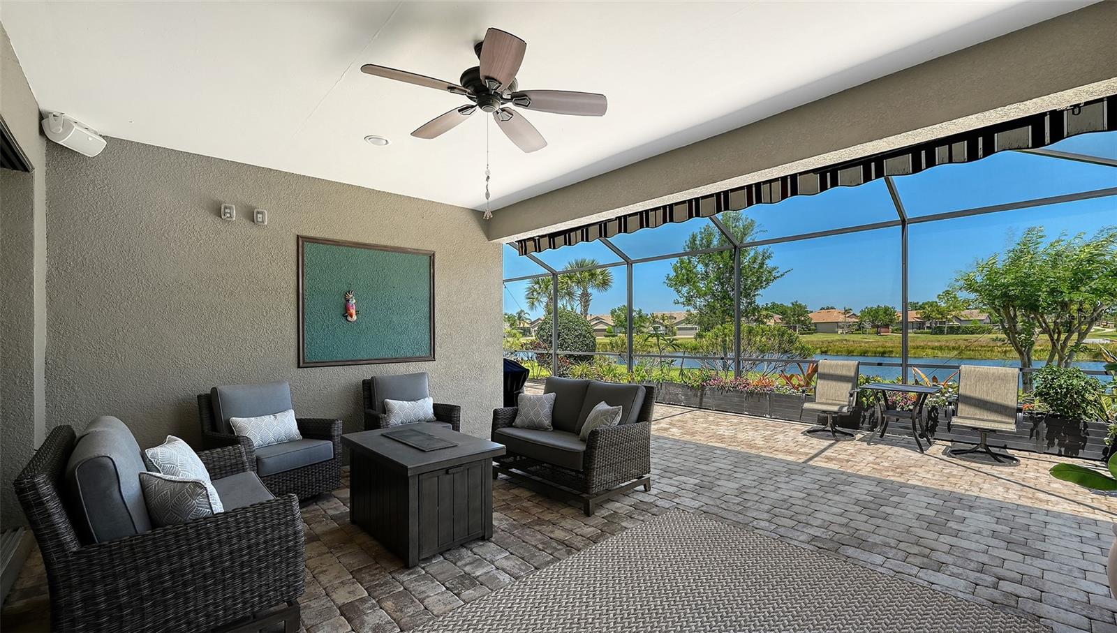 Image 40 of 61 For 11176 Roseate Court