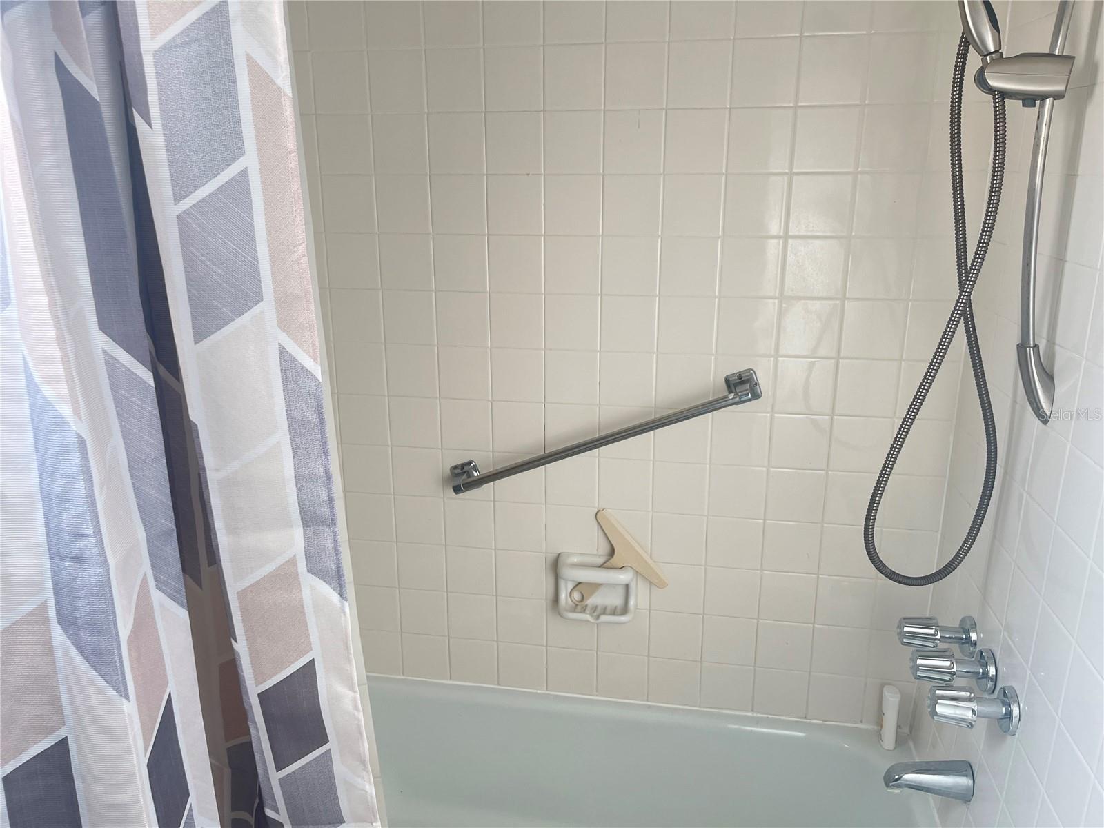 Image 12 of 16 For 655 Park Circle