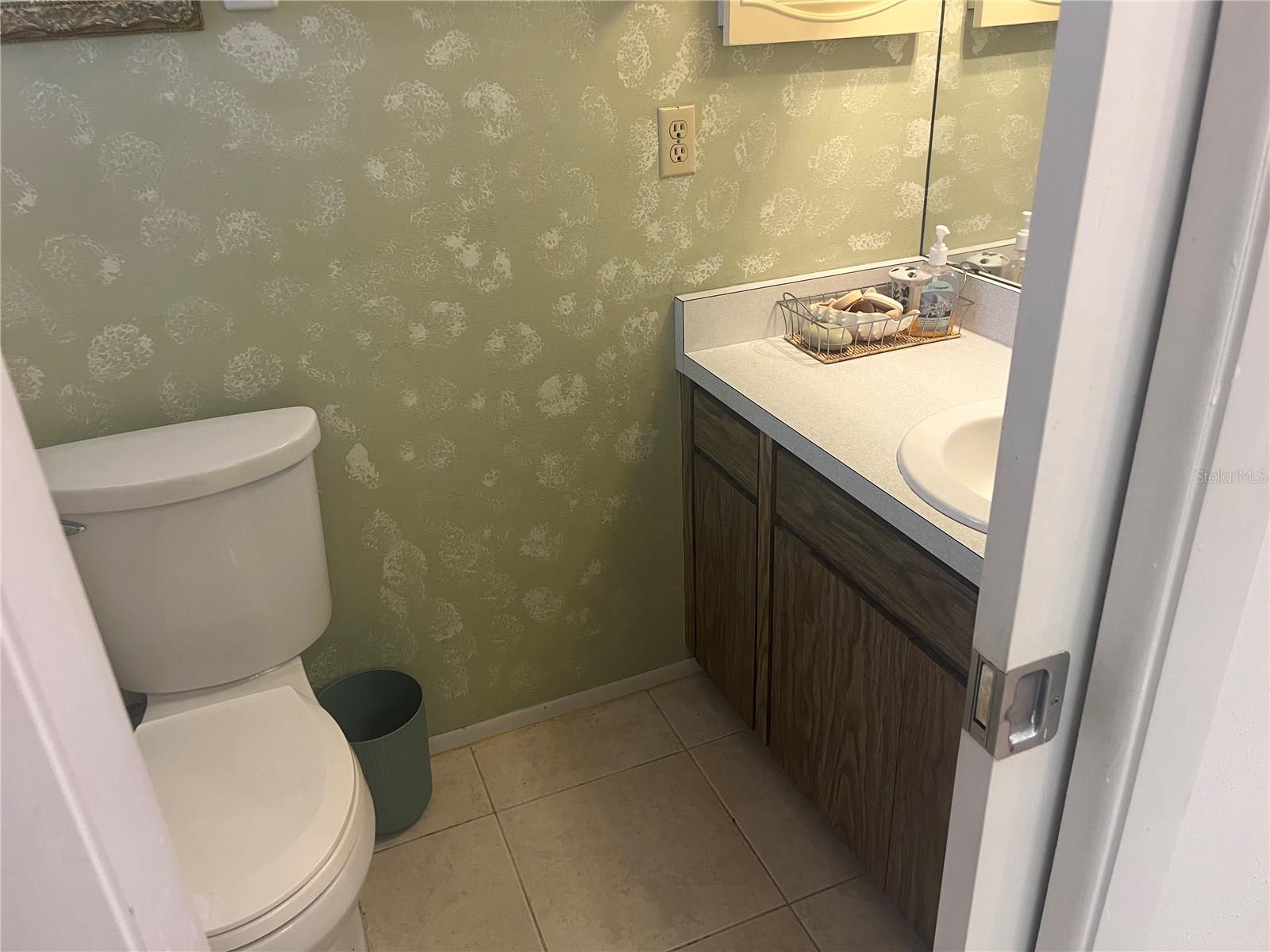 Image 13 of 16 For 655 Park Circle