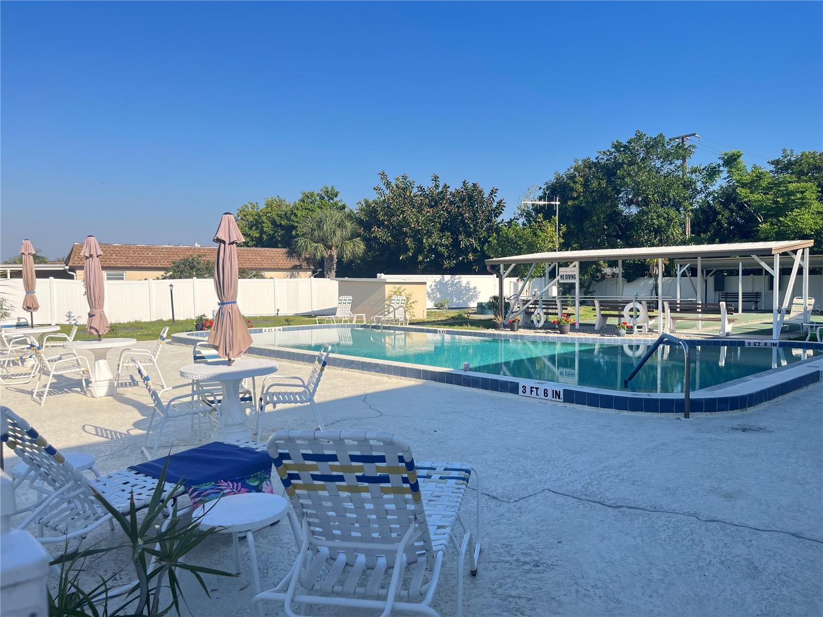 Image 16 of 16 For 655 Park Circle