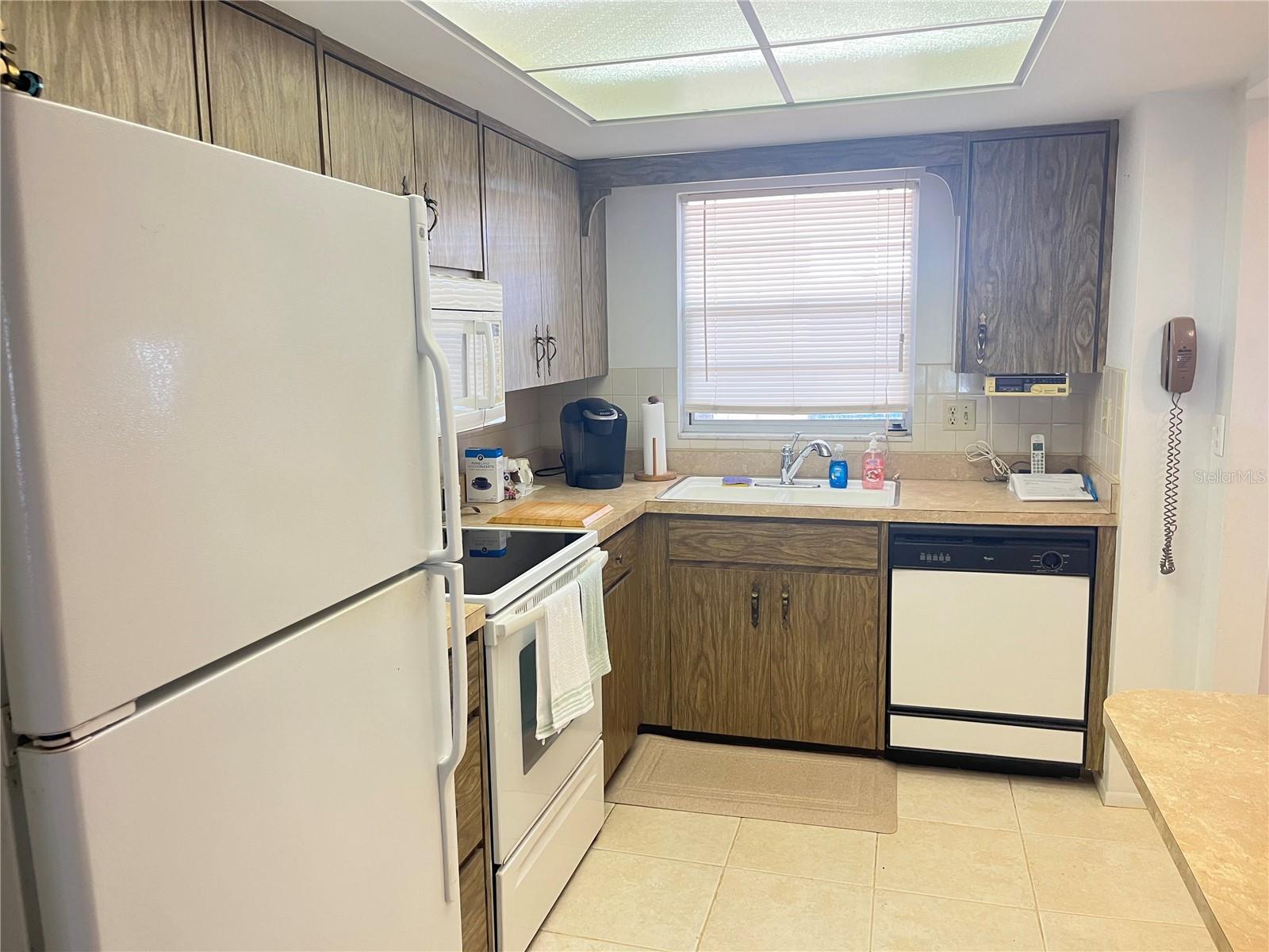 Image 5 of 16 For 655 Park Circle