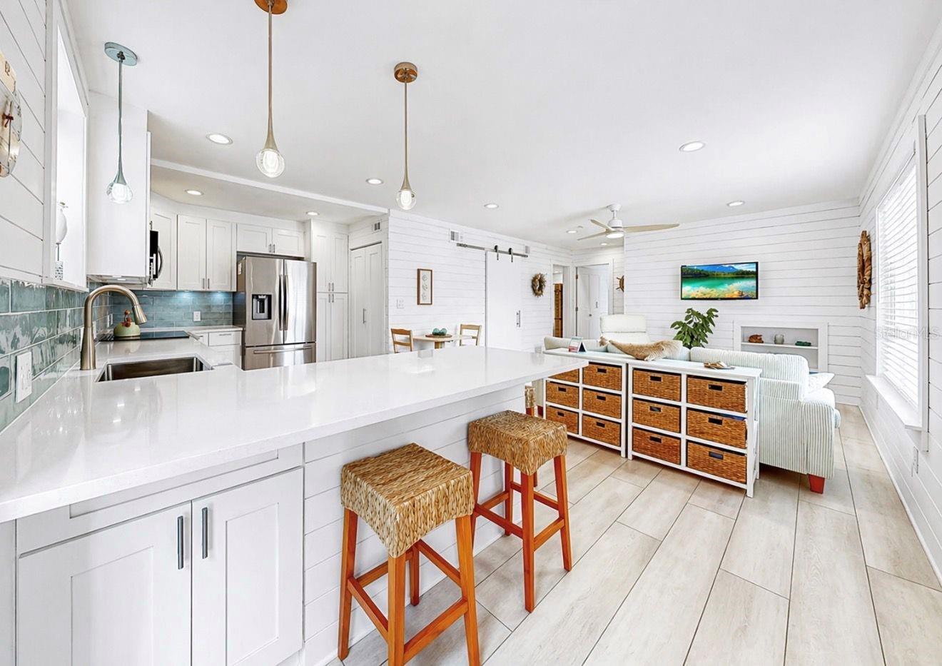 Image 10 of 62 For 8096 Glenbrooke Lane