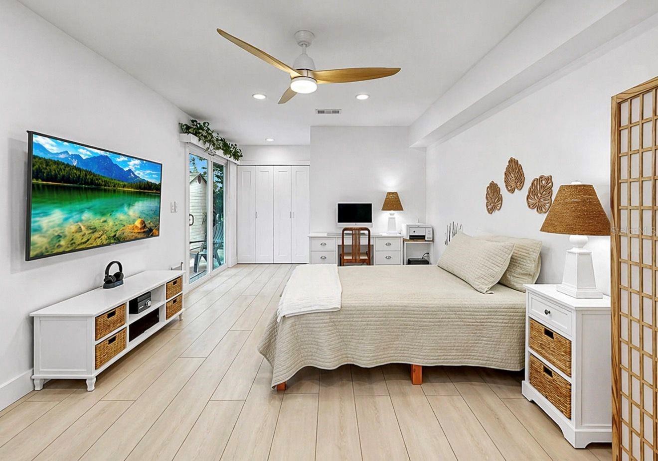 Image 20 of 62 For 8096 Glenbrooke Lane