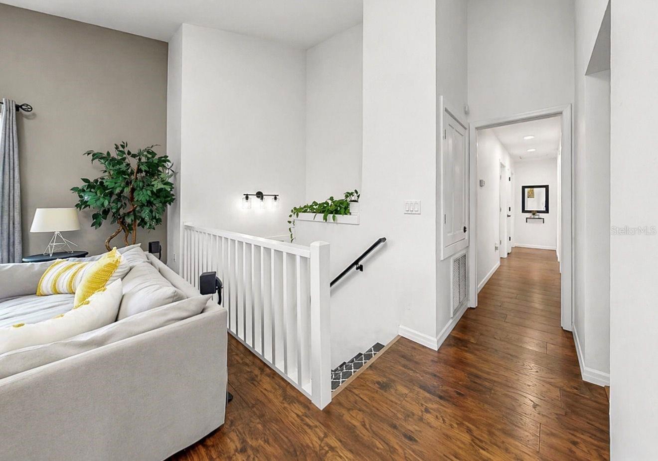 Image 37 of 62 For 8096 Glenbrooke Lane