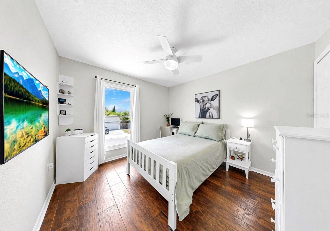 Image 44 of 62 For 8096 Glenbrooke Lane