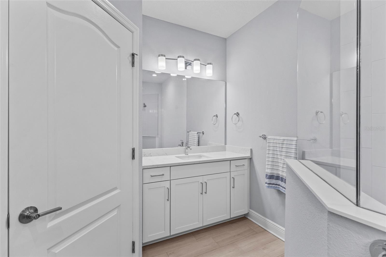 Image 24 of 86 For 205 Palidoro Circle