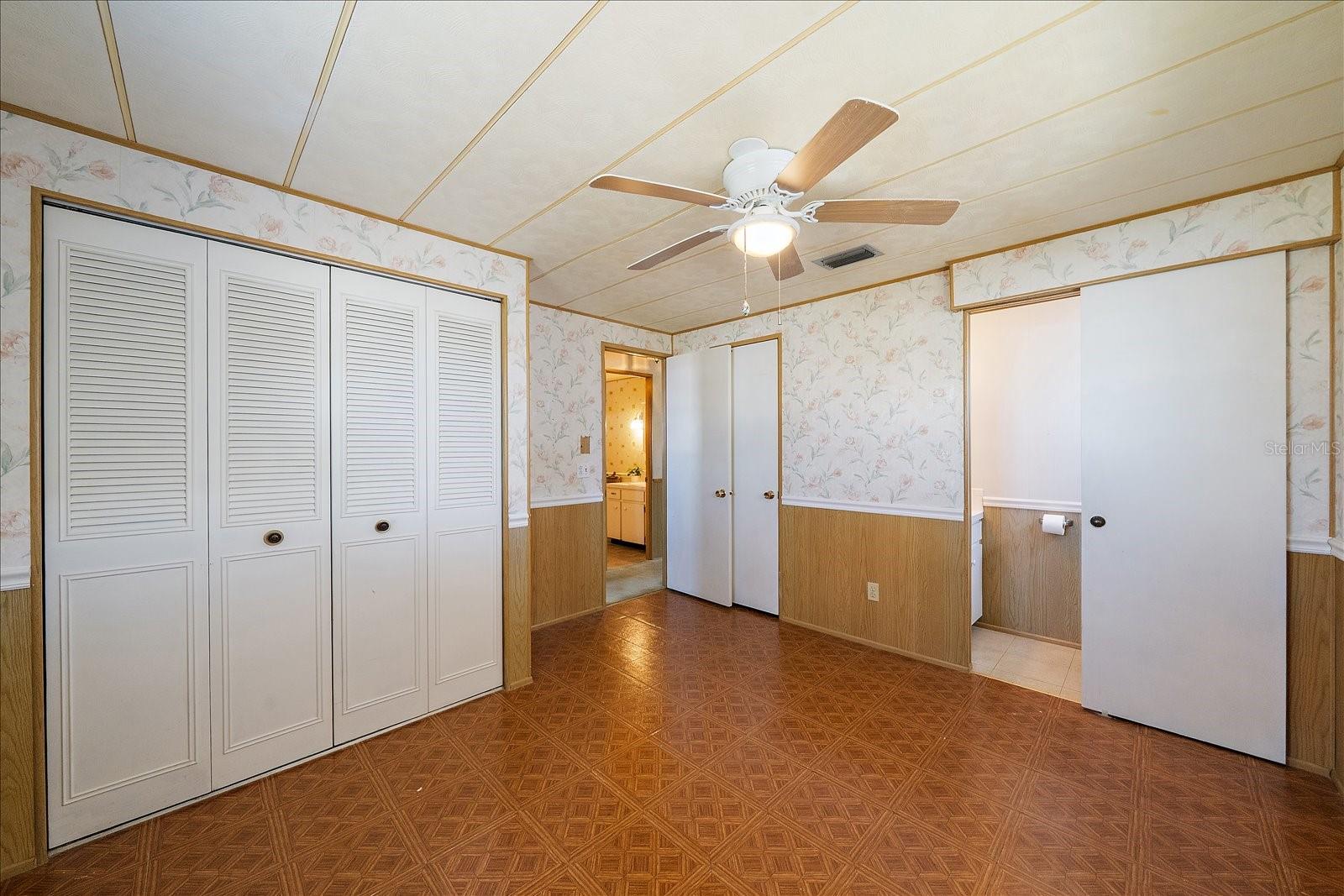 Image 16 of 22 For 89 Del Rio Drive