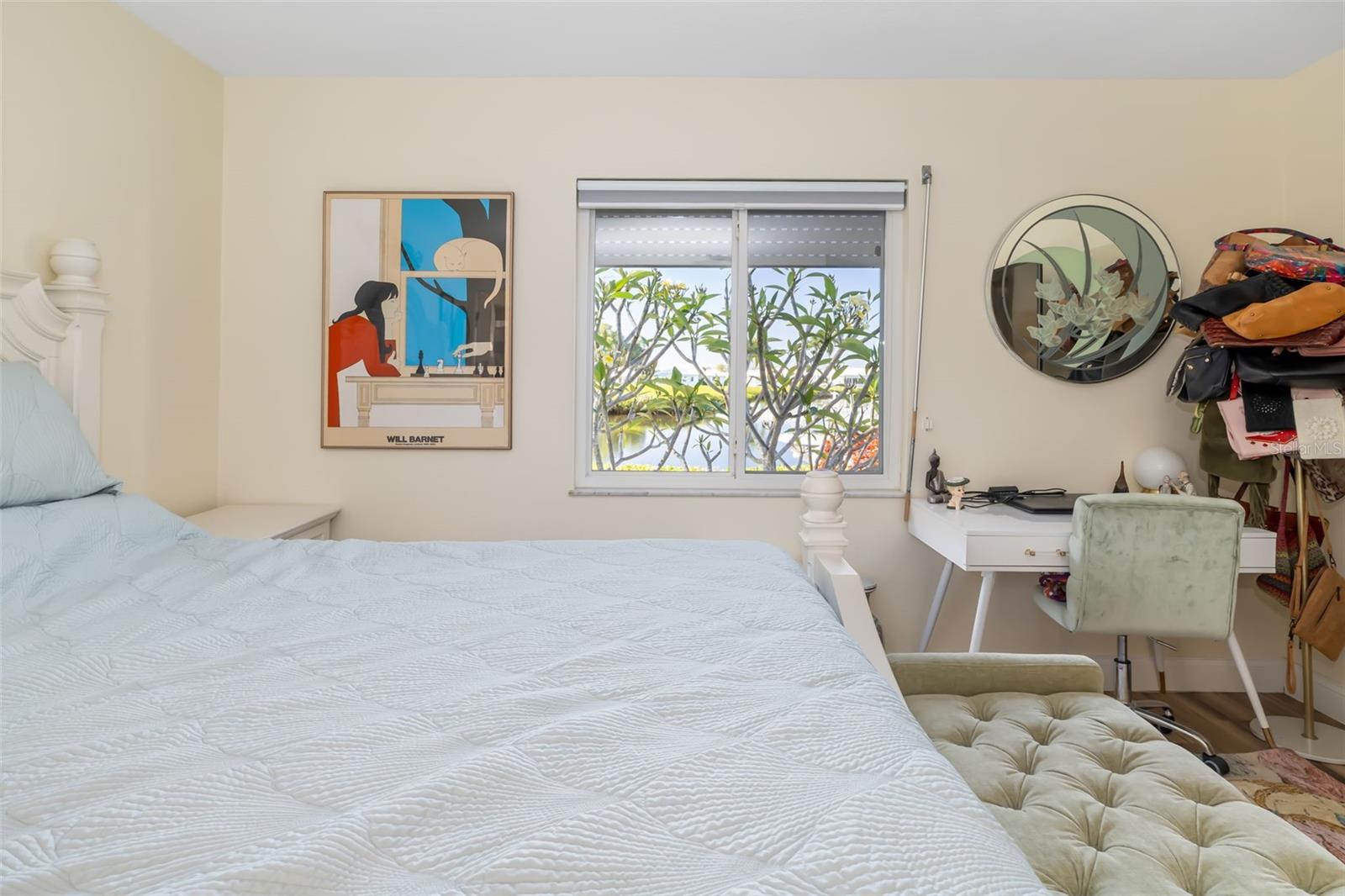 Image 18 of 76 For 3910 Joyce Drive