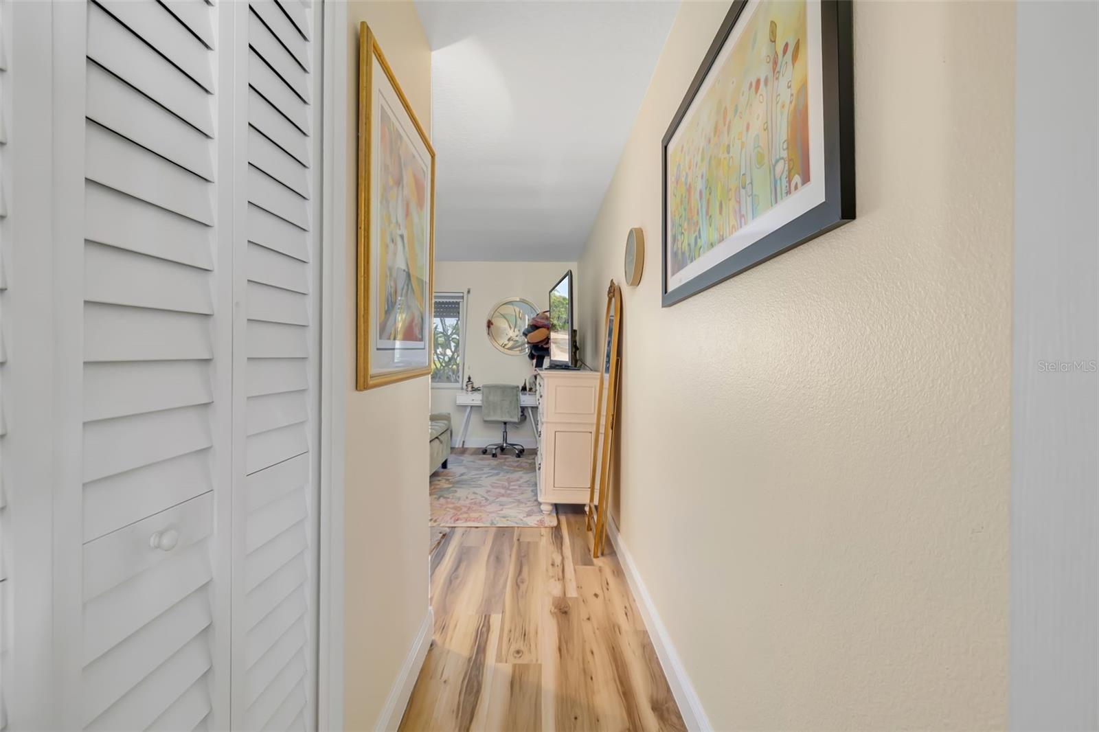 Image 21 of 76 For 3910 Joyce Drive