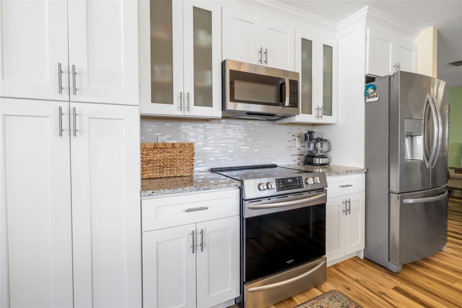 Image 27 of 76 For 3910 Joyce Drive