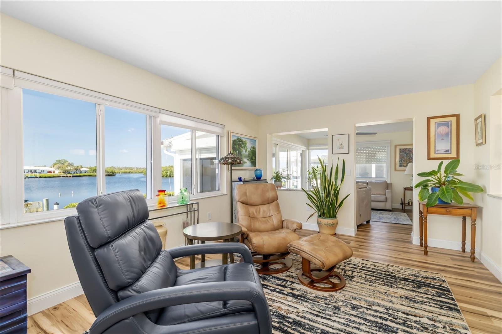 Image 33 of 76 For 3910 Joyce Drive